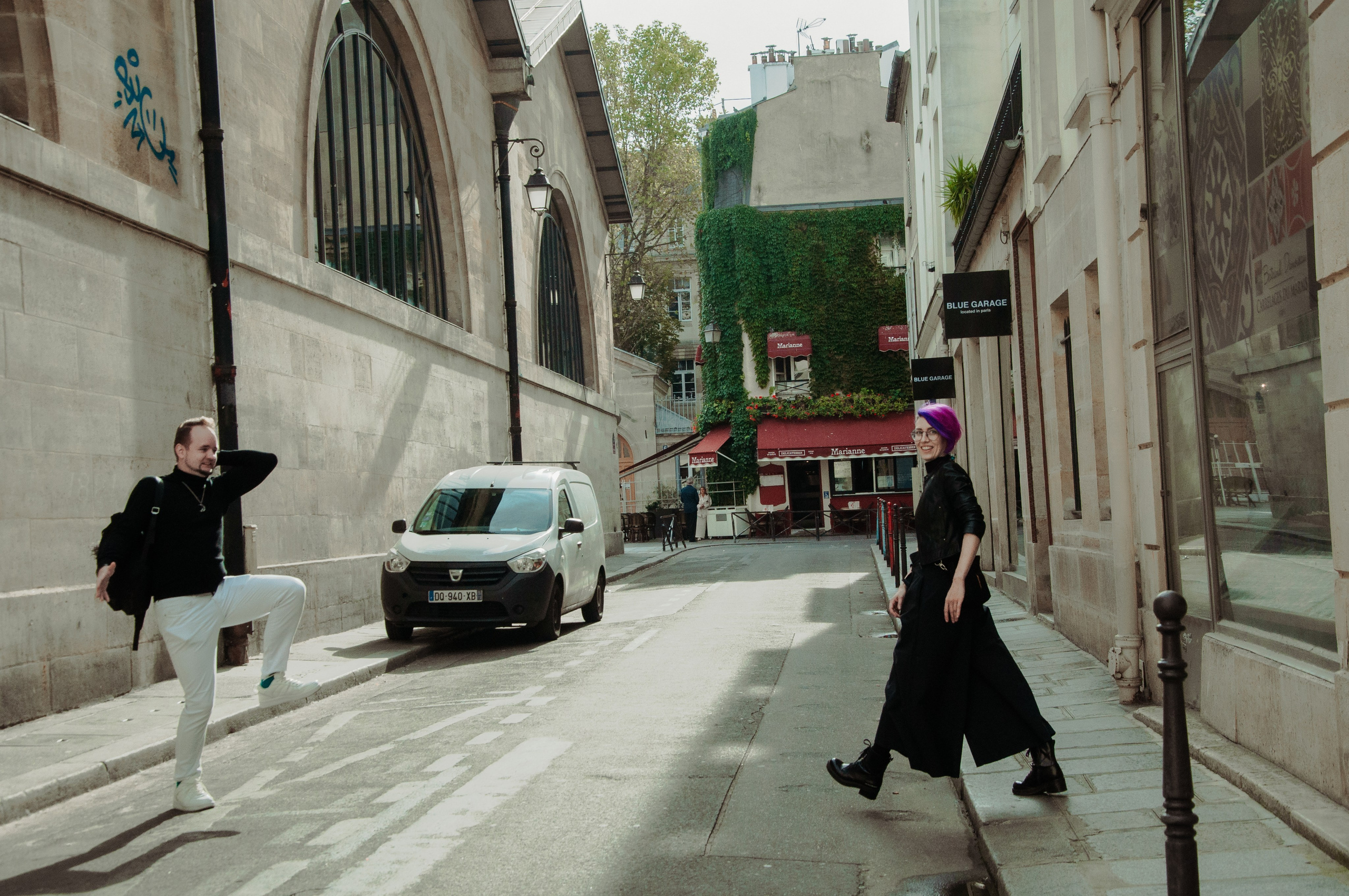 Парная стрит фотосессия. Фотограф в Париже Полина Осипова