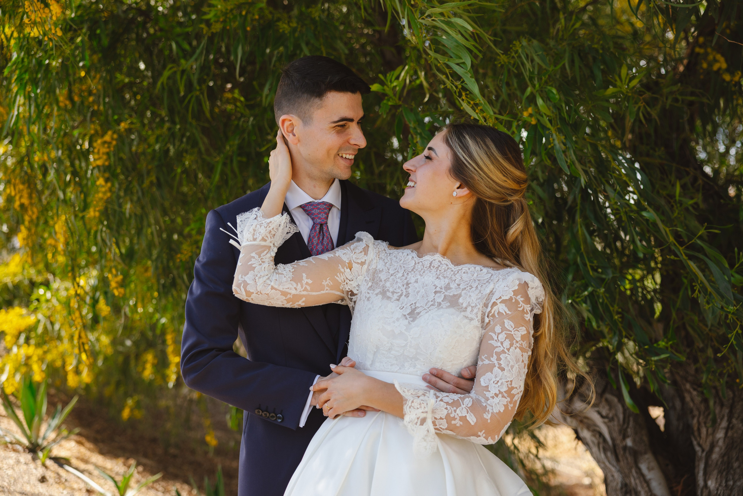 SFSFASFAFSA. Fotógrafo y Videografo de bodas y eventos