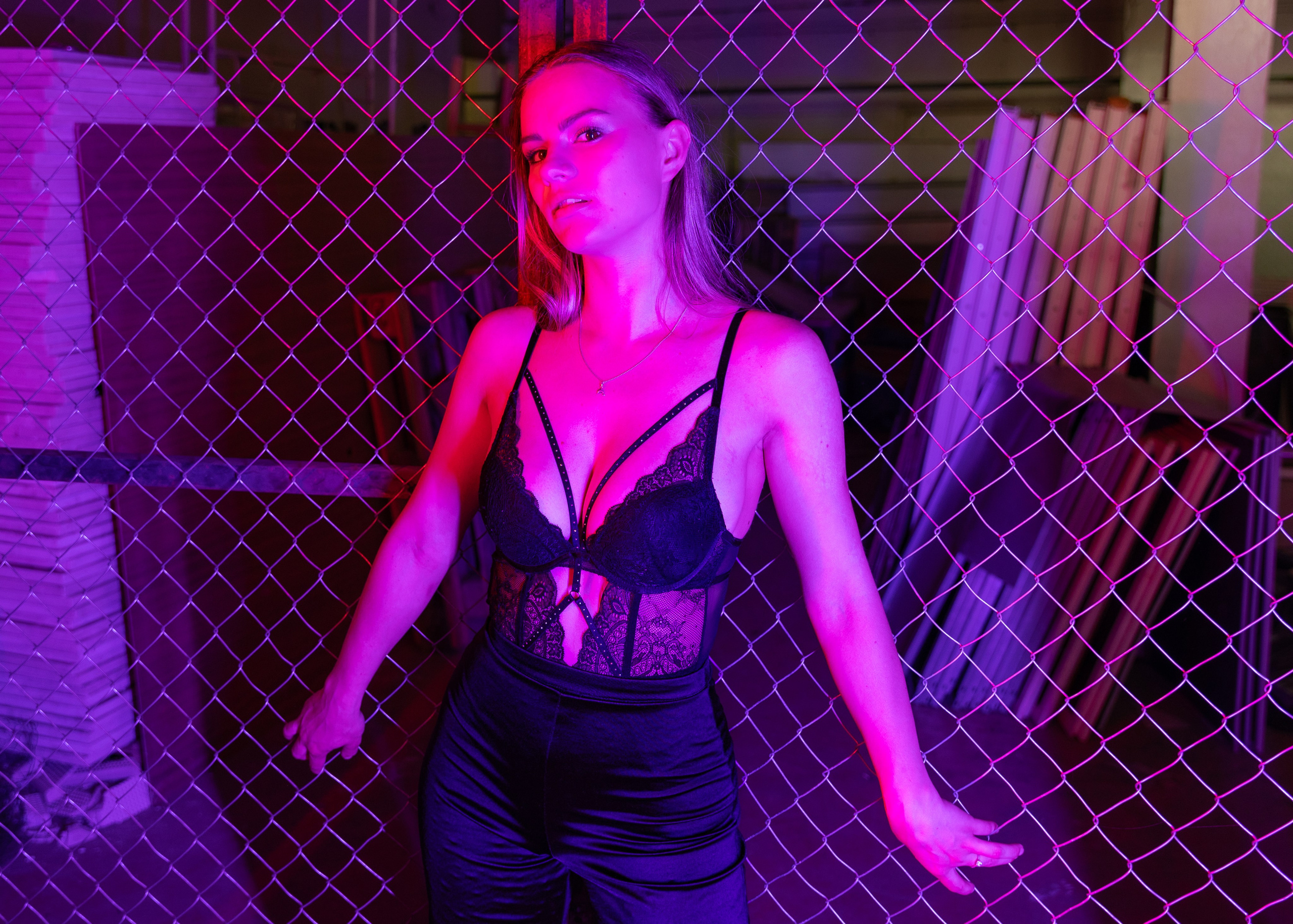 Portretu izlase. Sajūtu un mirkļu fotogrāfs no Rīgas, Mārtiņš Babris