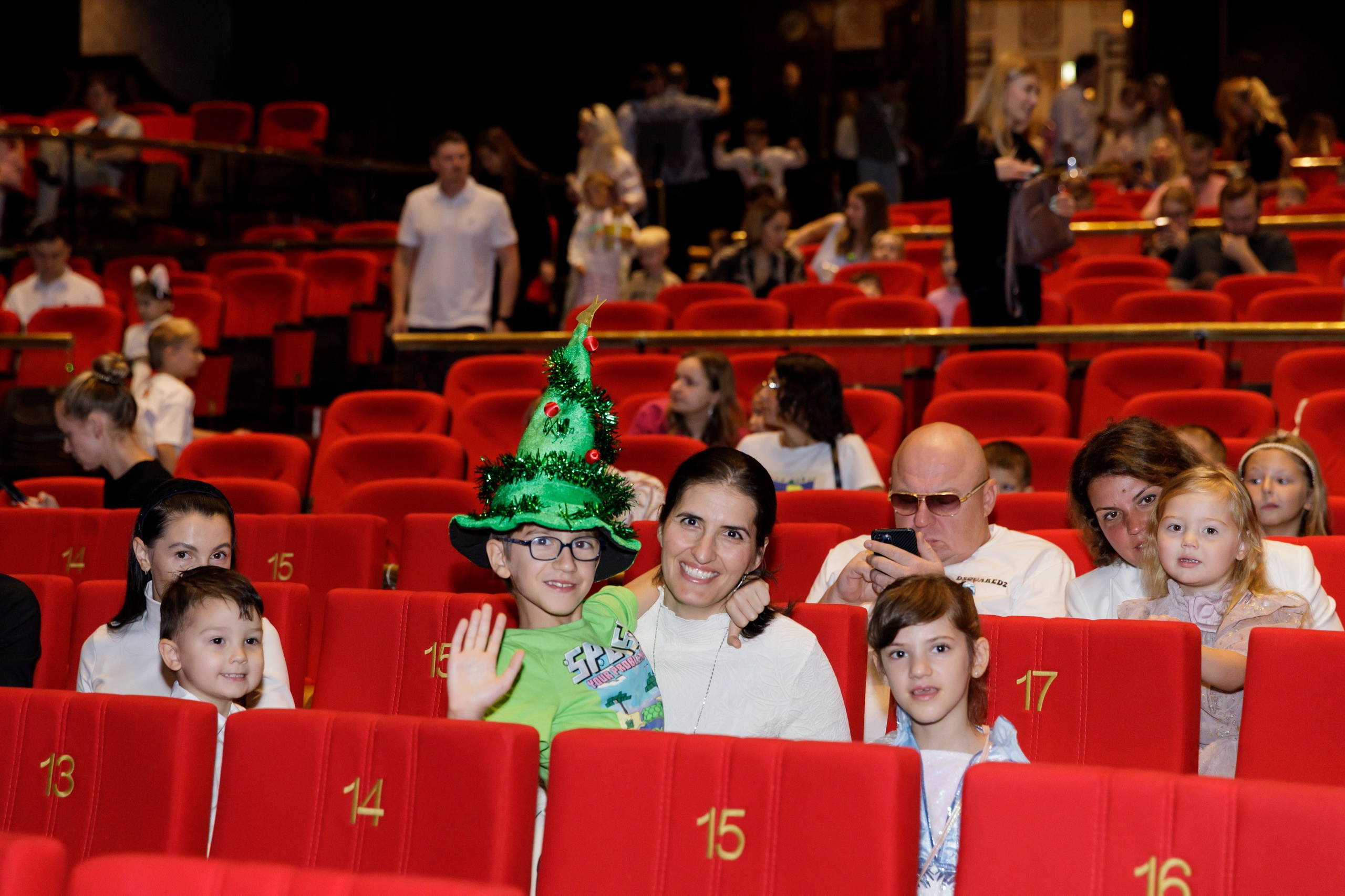 Новогодняя сказка для журнала Русские Эмираты, Дубай 2024. Фотограф Анна Кучерявая | Свадьбы и мероприятия в Дубае