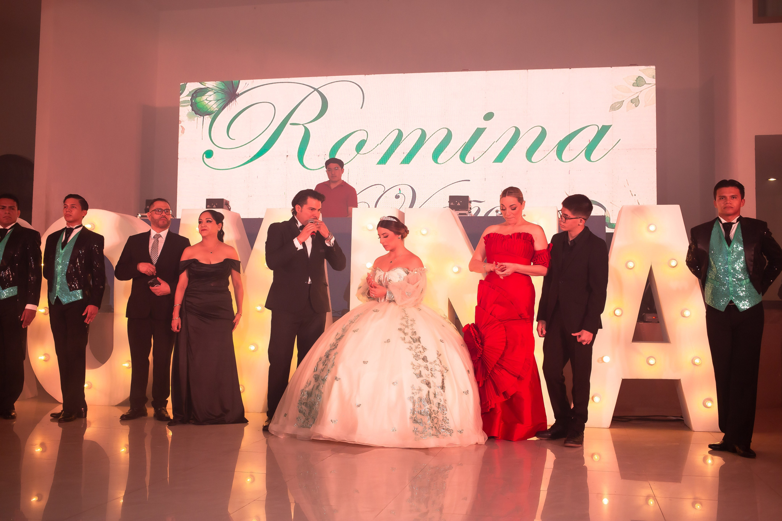 XV AÑOS ROMINA