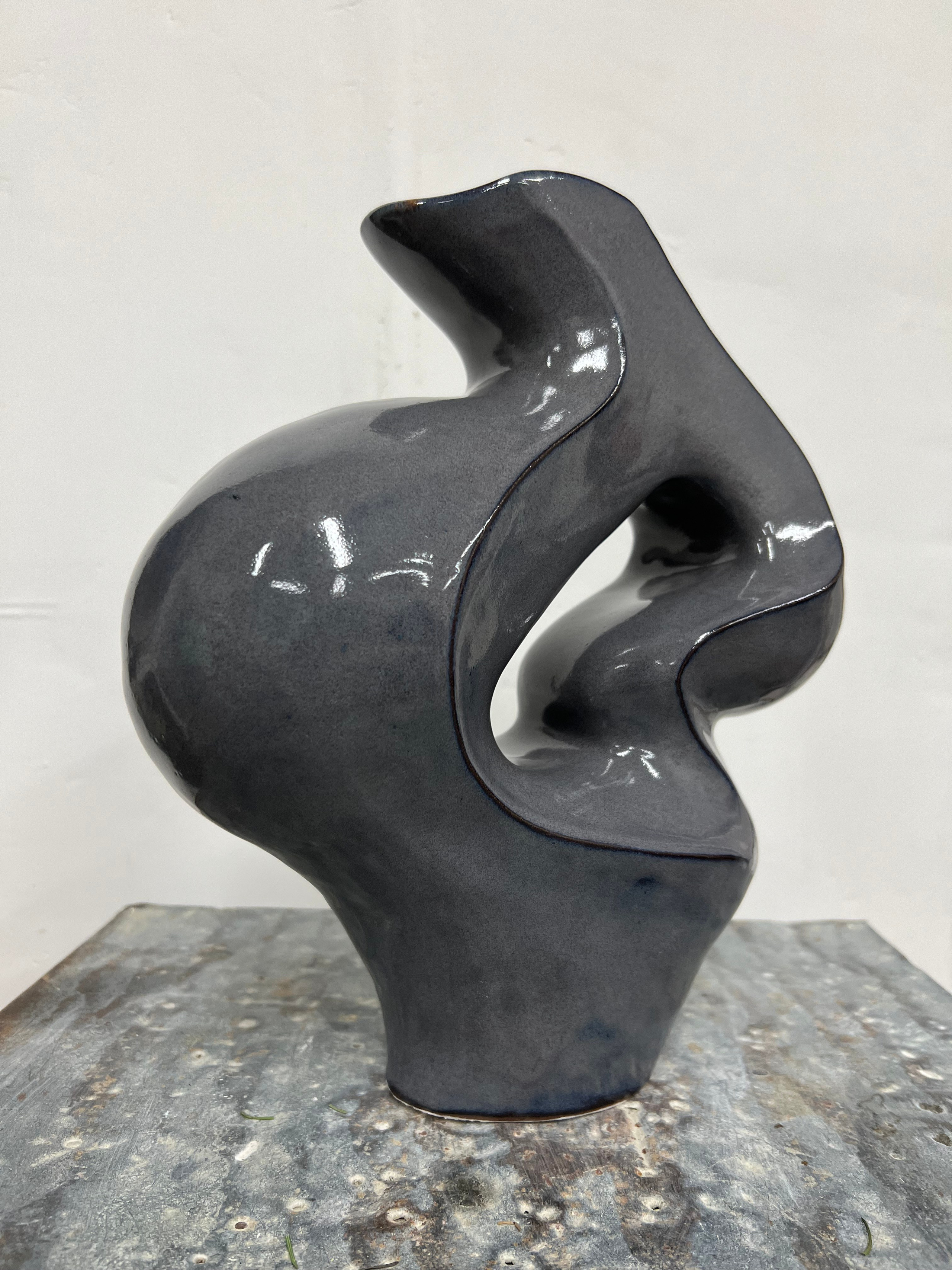 Vase “Mobius”. ReefCeramics, based in Nicosia, is a creative hub where handcrafted ce