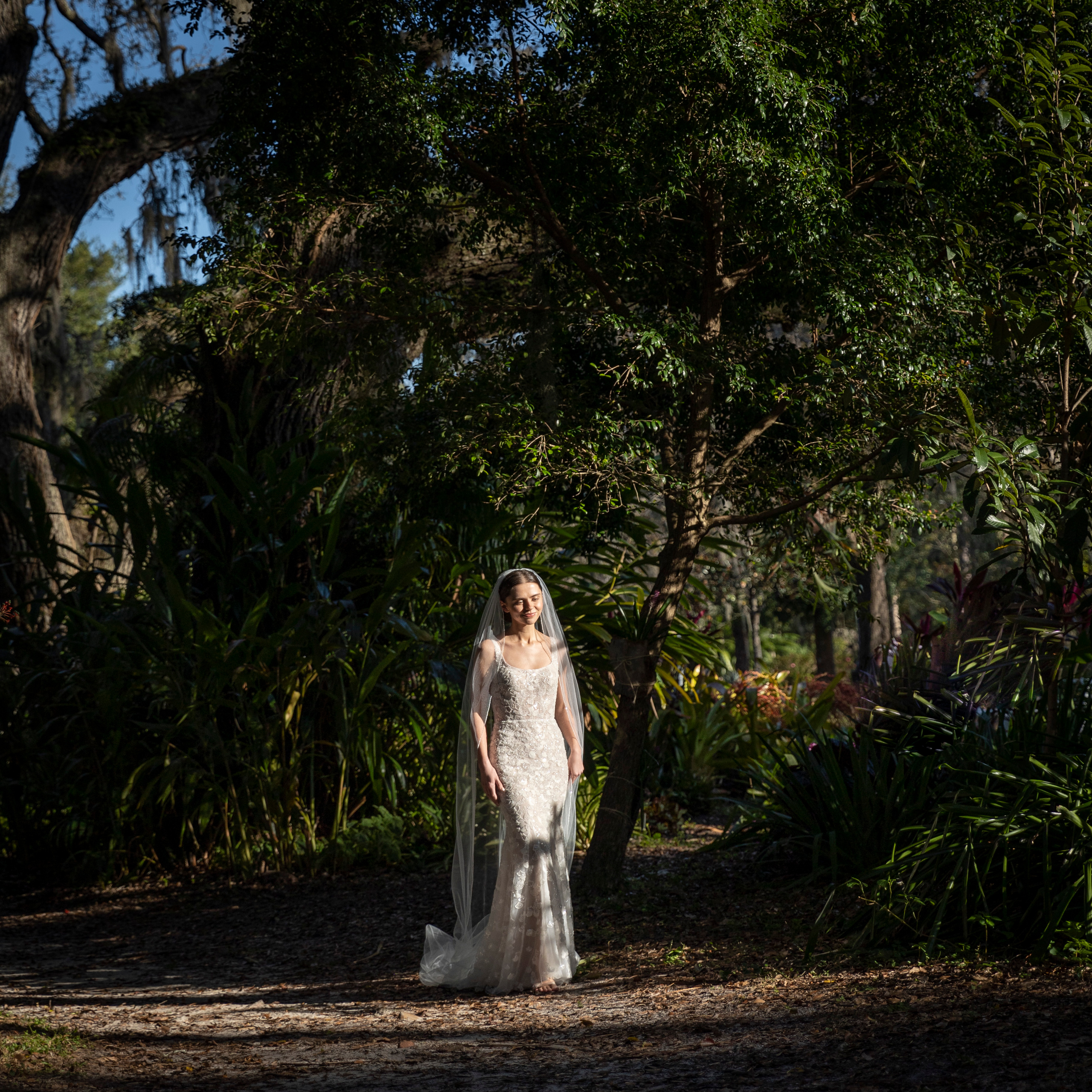 Professional wedding services and luxury expirience photography by EVGENIAPHOTO in Tampa, FL 