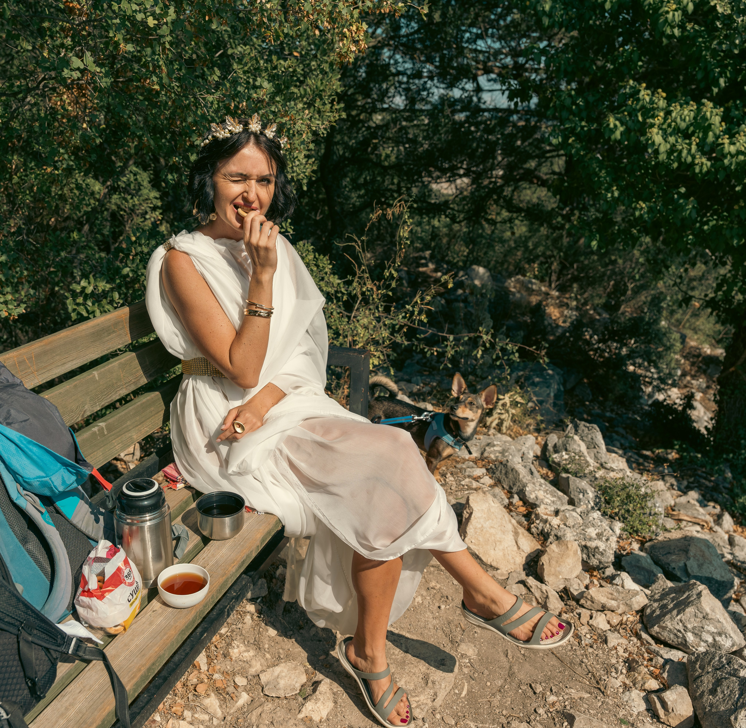 BACKSTAGE. UNRATED PHOTO