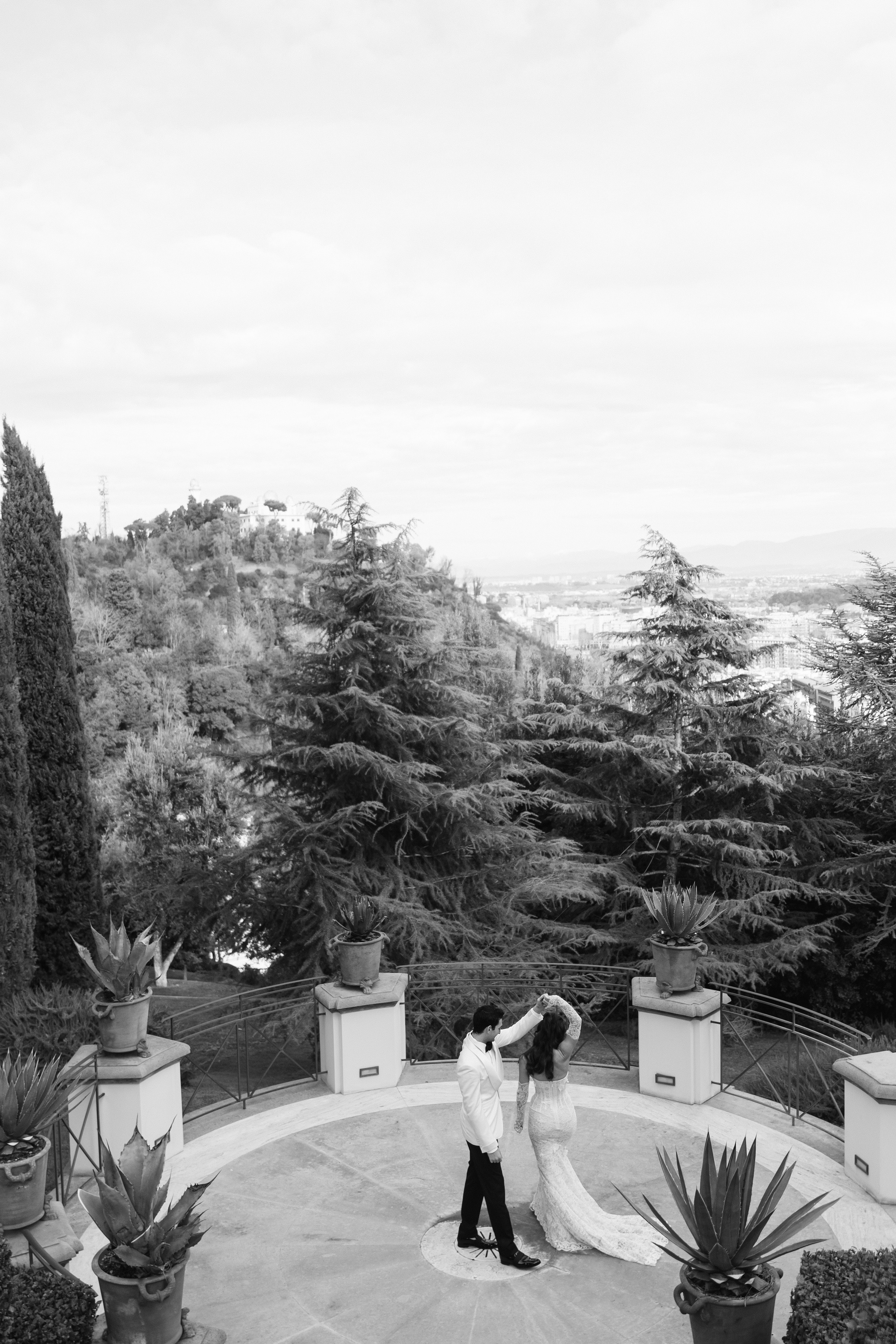 Wedding Photographer villa Miani. Wedding Photographer Rome Tuscany Como Sicily Puglia Amalfy Italy- Oksana Savenchuk