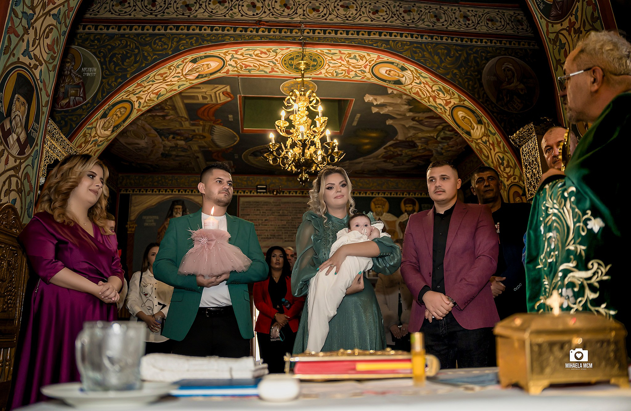 Fotograf botez Constanta, Servicii foto video botez. MCM Happy Studio – Fotograf & Videograf Evenimente | Nuntă & Botez