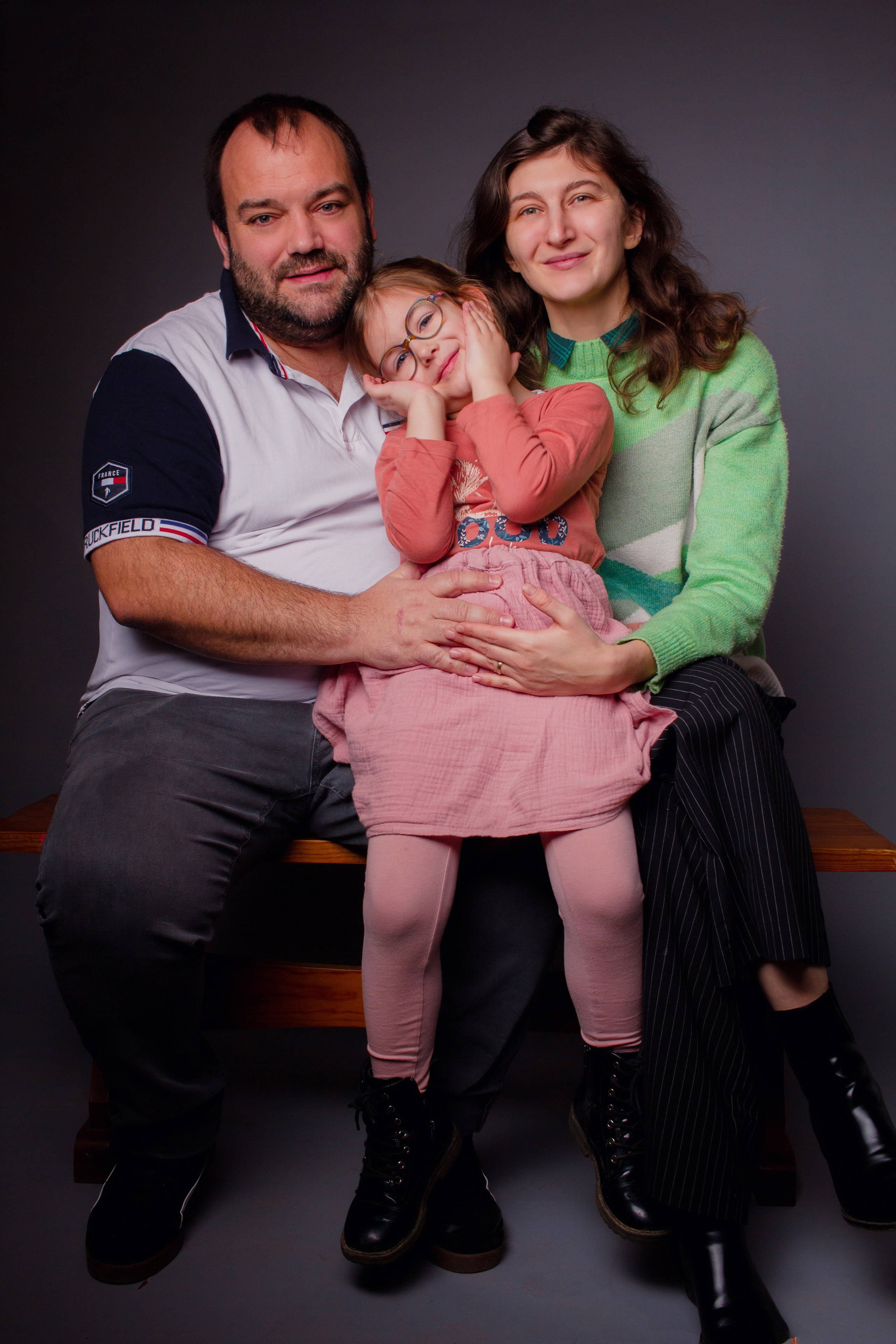 Portrait de famille au studio photo Partage ton bonheur à Châtellerault