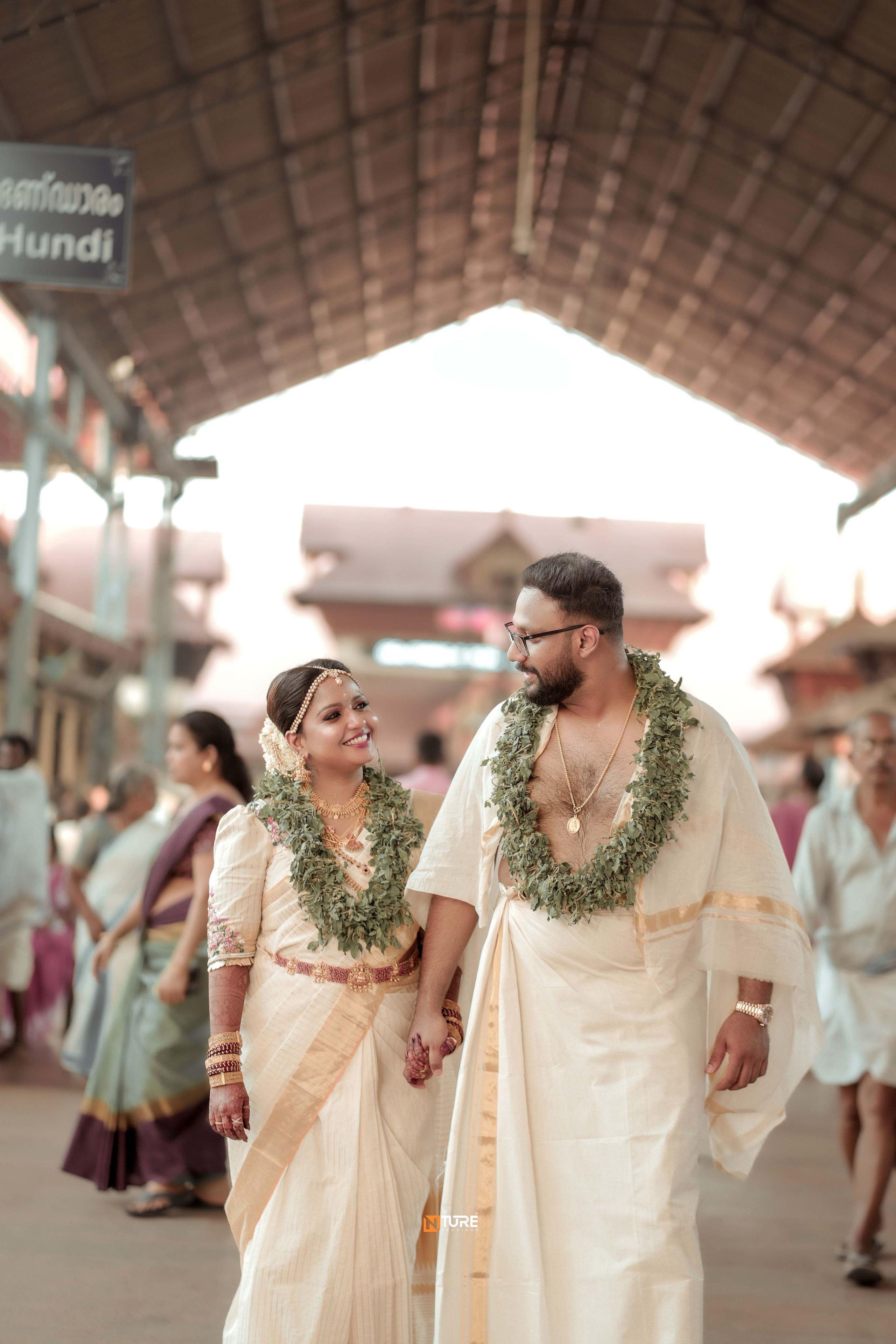 PHOTOS. NTURE WEDDING