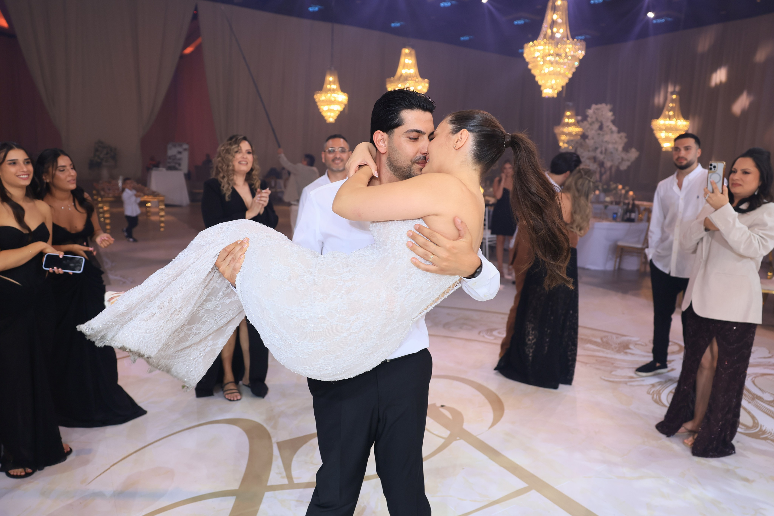 Eden & Aviv. Wedding and events photographers Studio Shalom