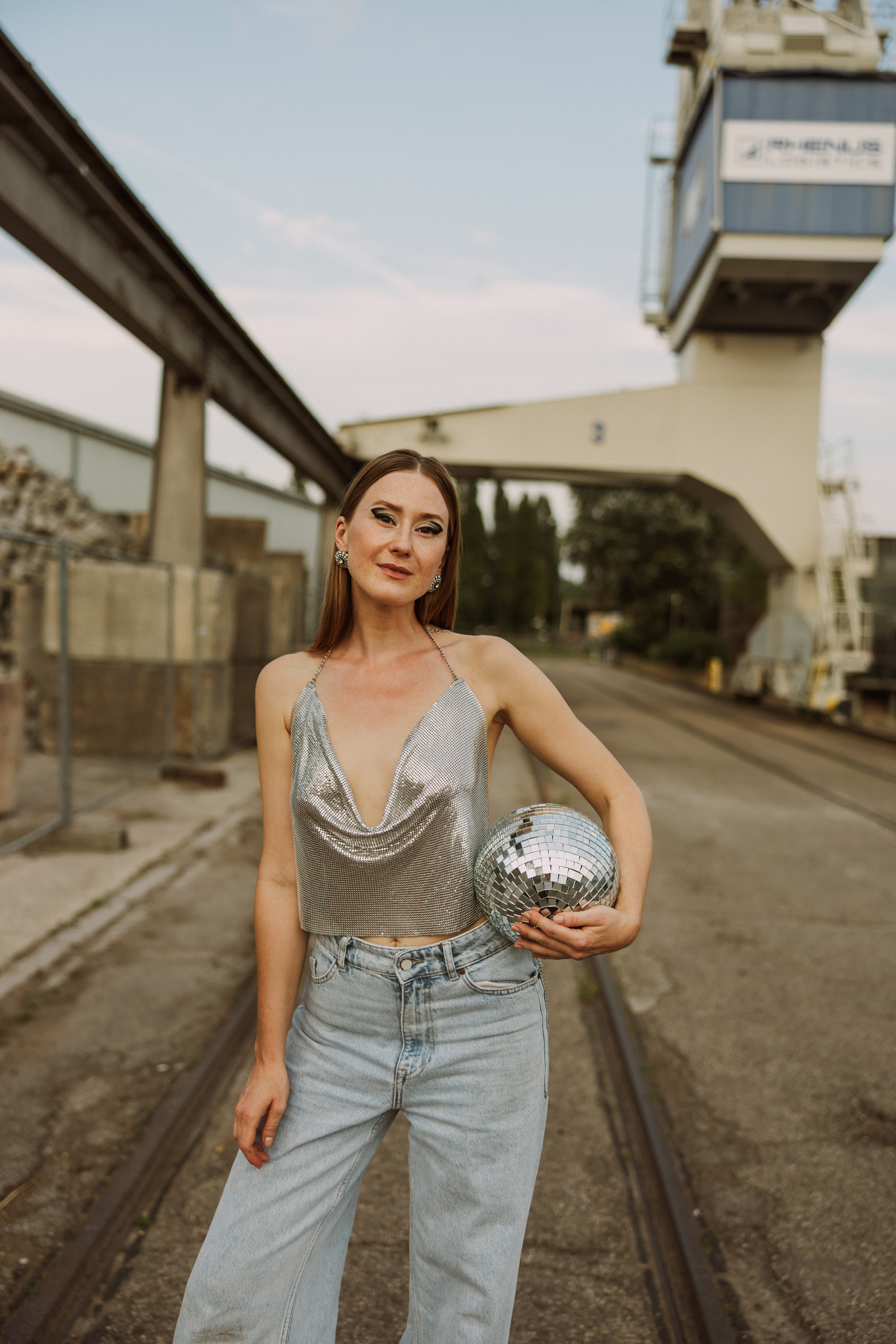 Kreatives Fotoshooting im Karlsruher Hafen. Maria Chistyakovа — Fotografin in Karlsruhe, Baden-Baden und Umgebung