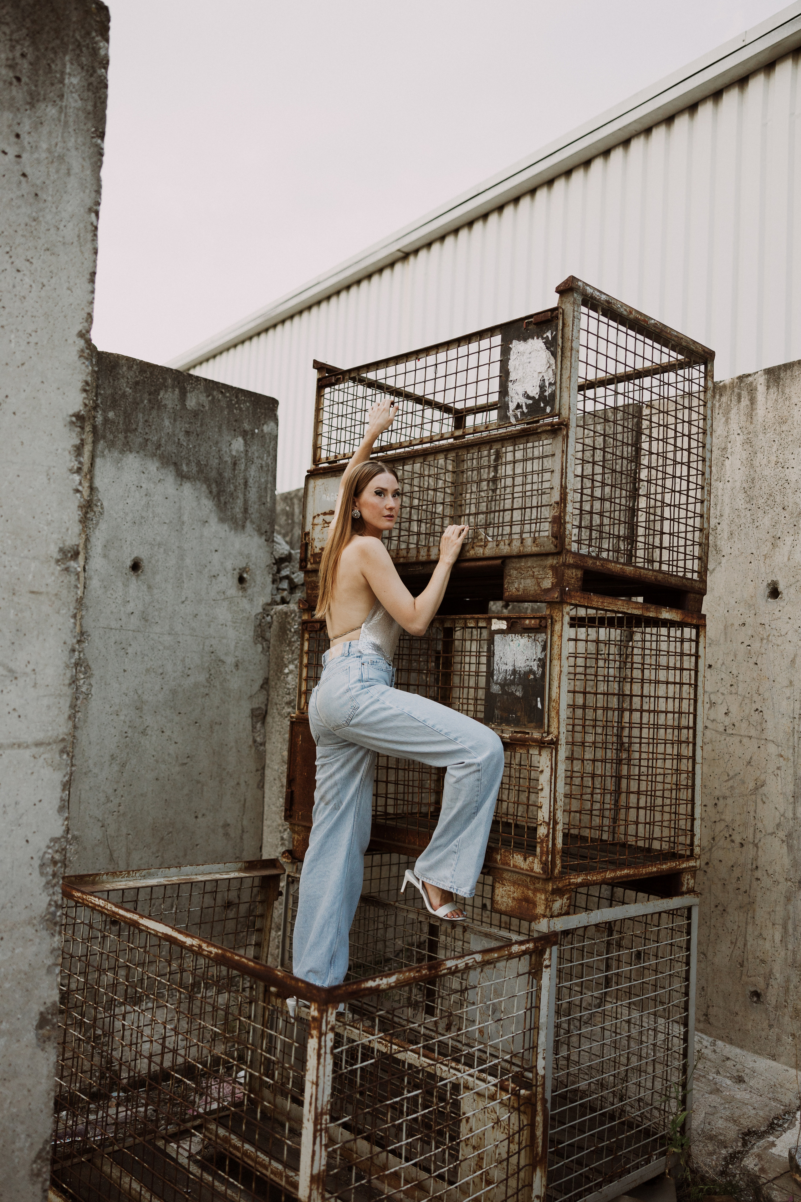 Kreatives Fotoshooting im Karlsruher Hafen. Maria Chistyakovа — Fotografin in Karlsruhe, Baden-Baden und Umgebung