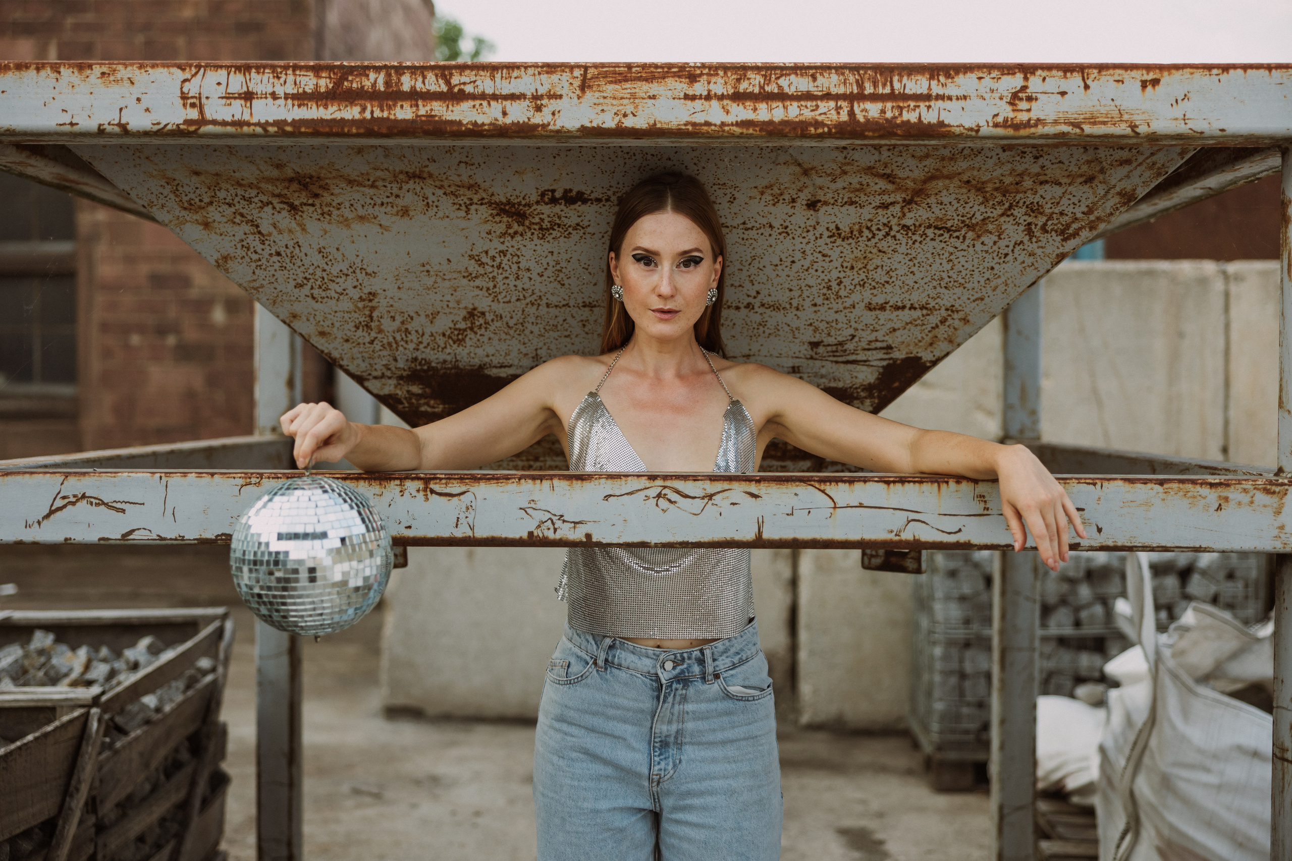 Kreatives Fotoshooting im Karlsruher Hafen. Maria Chistyakovа — Fotografin in Karlsruhe, Baden-Baden und Umgebung