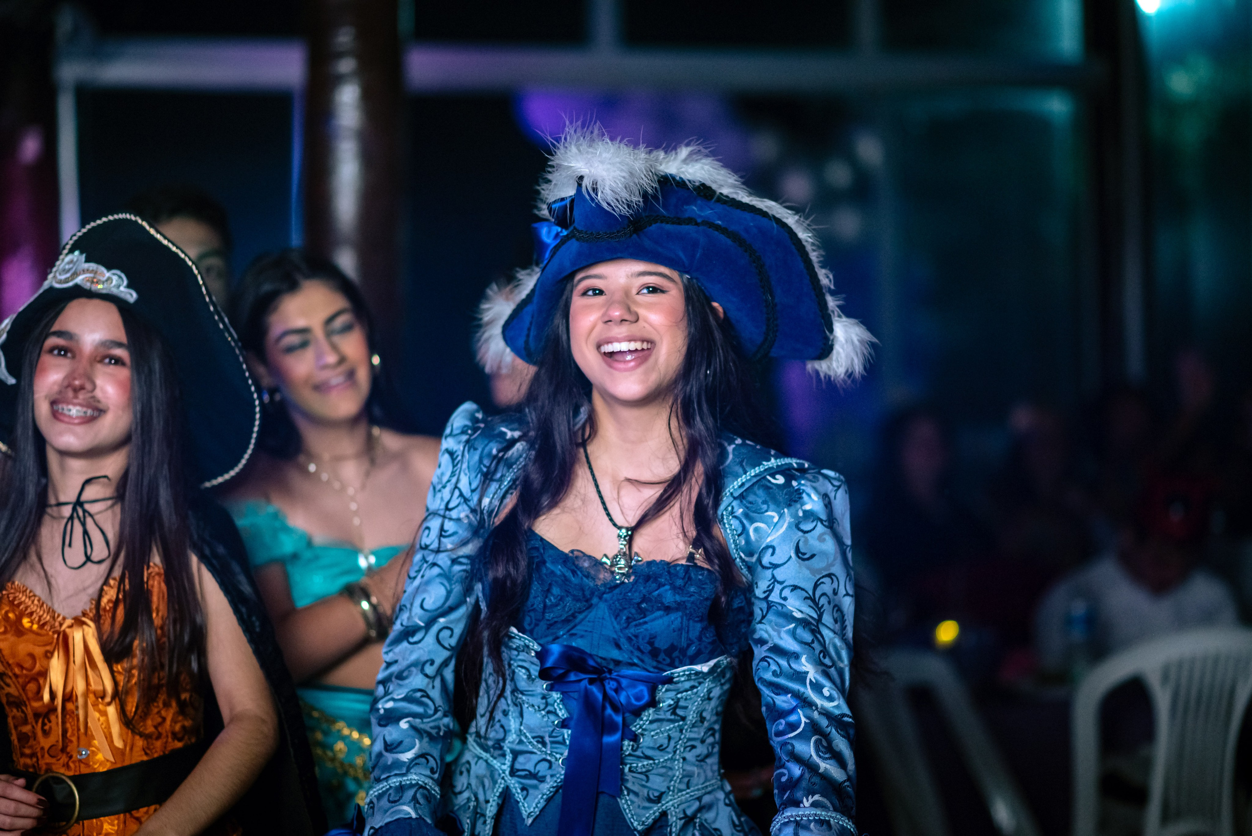 Sofia 15 anos. Wedding photographer Ana Koshi