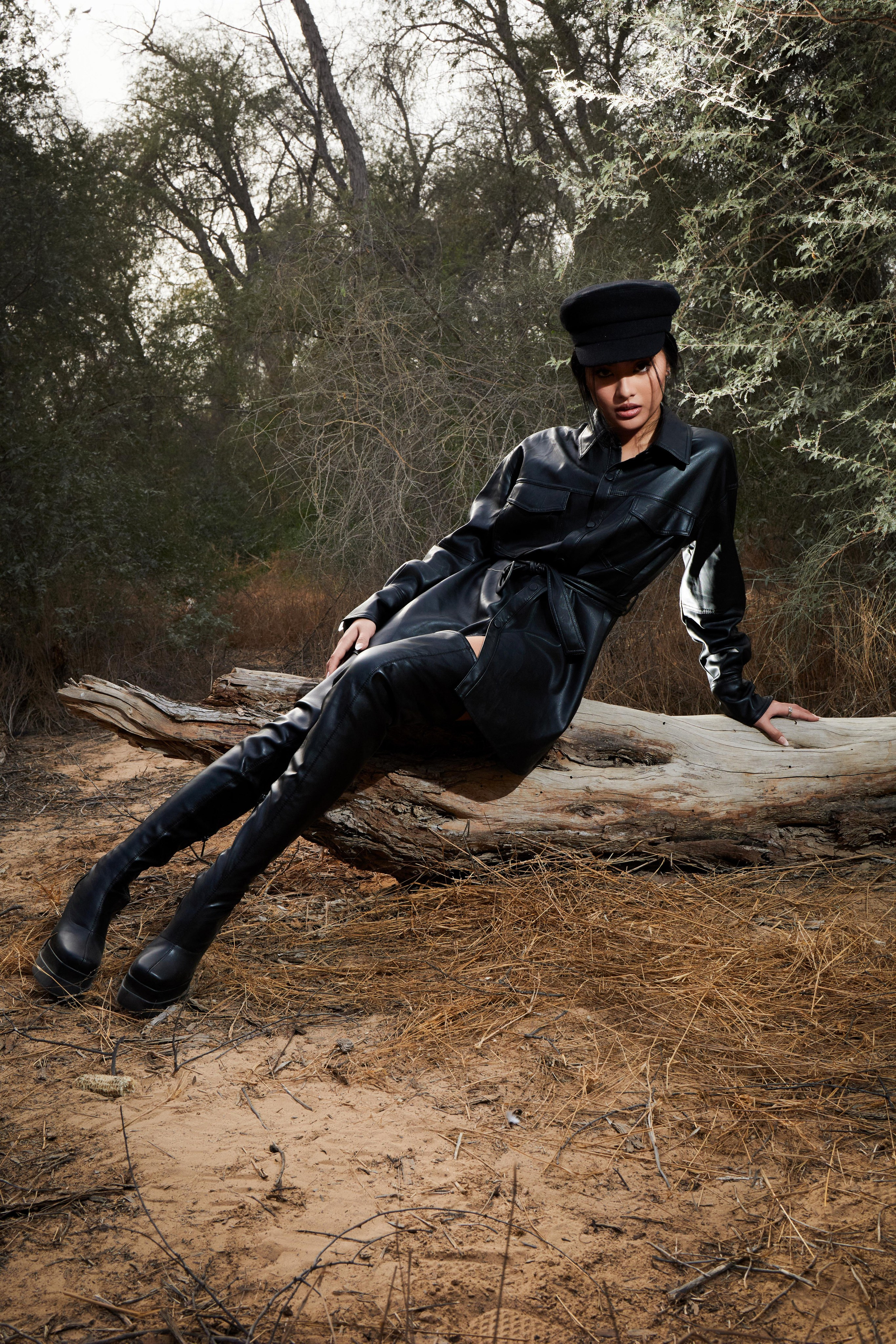 DOMINATE. CRAETIVE COLLECTIVE