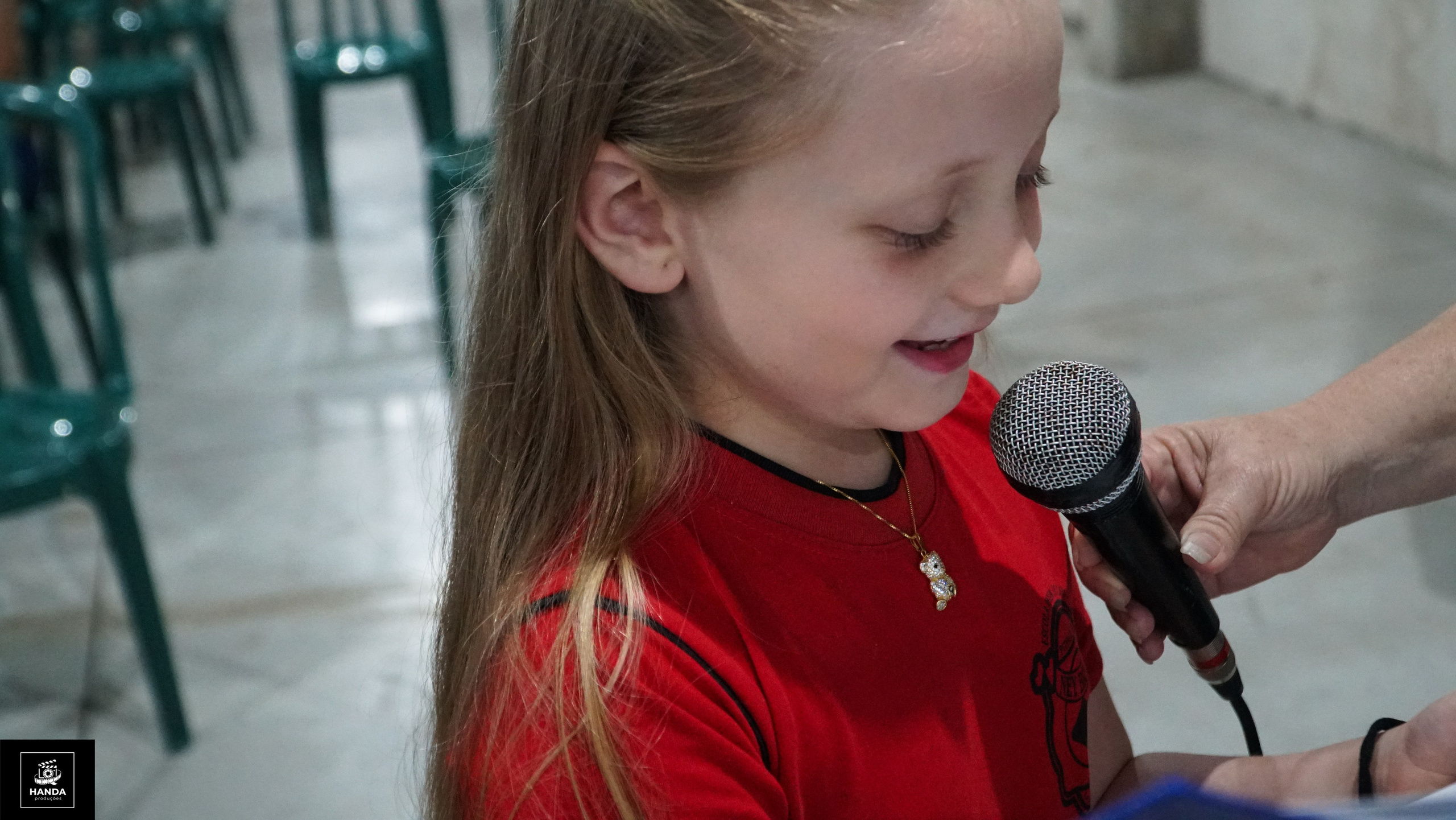 Noite autógrafos colégio Aurélio Buarque de Holanda. Handa Produções