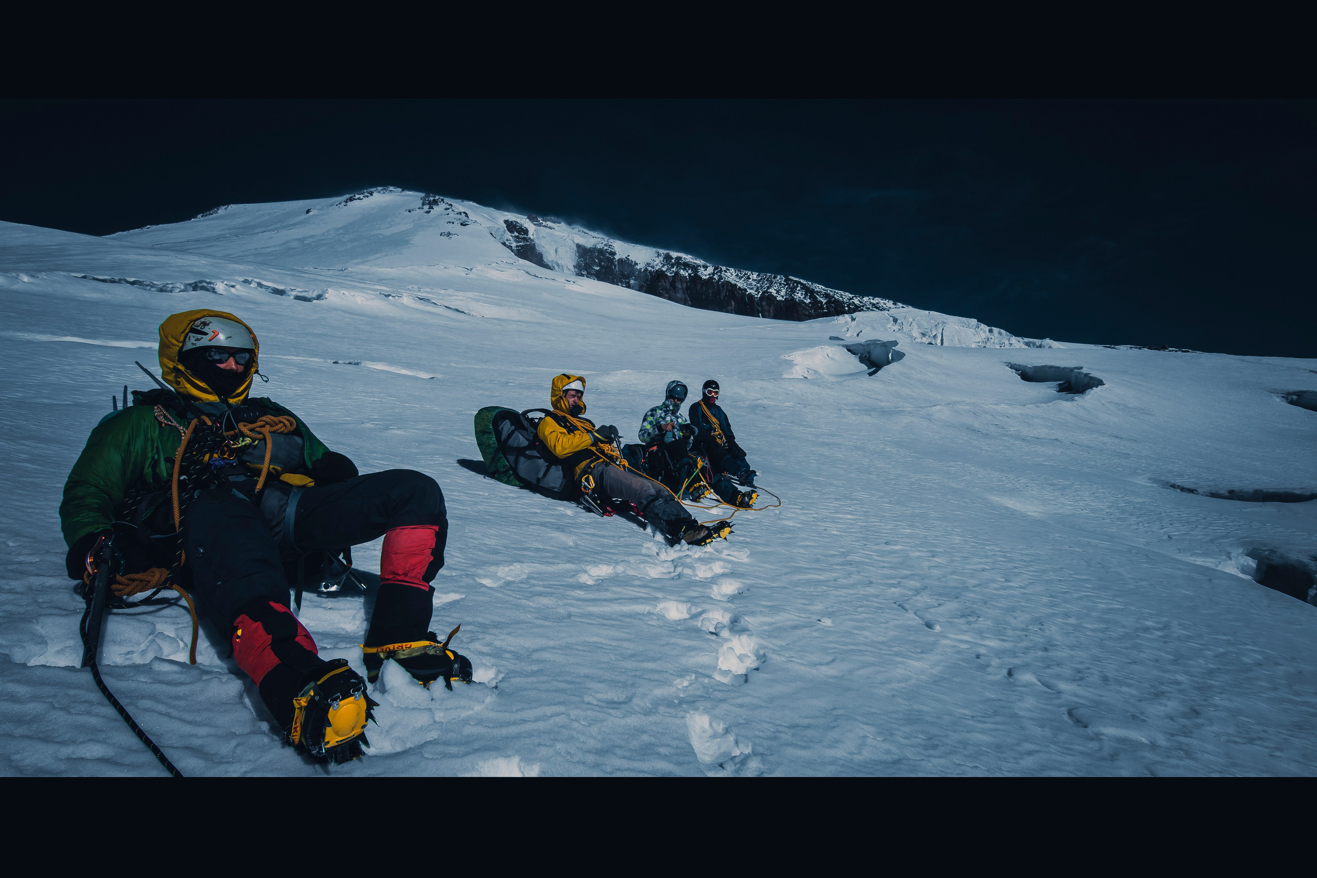 Expeditions. Vitalii Krepak — Gonzo Fotografie