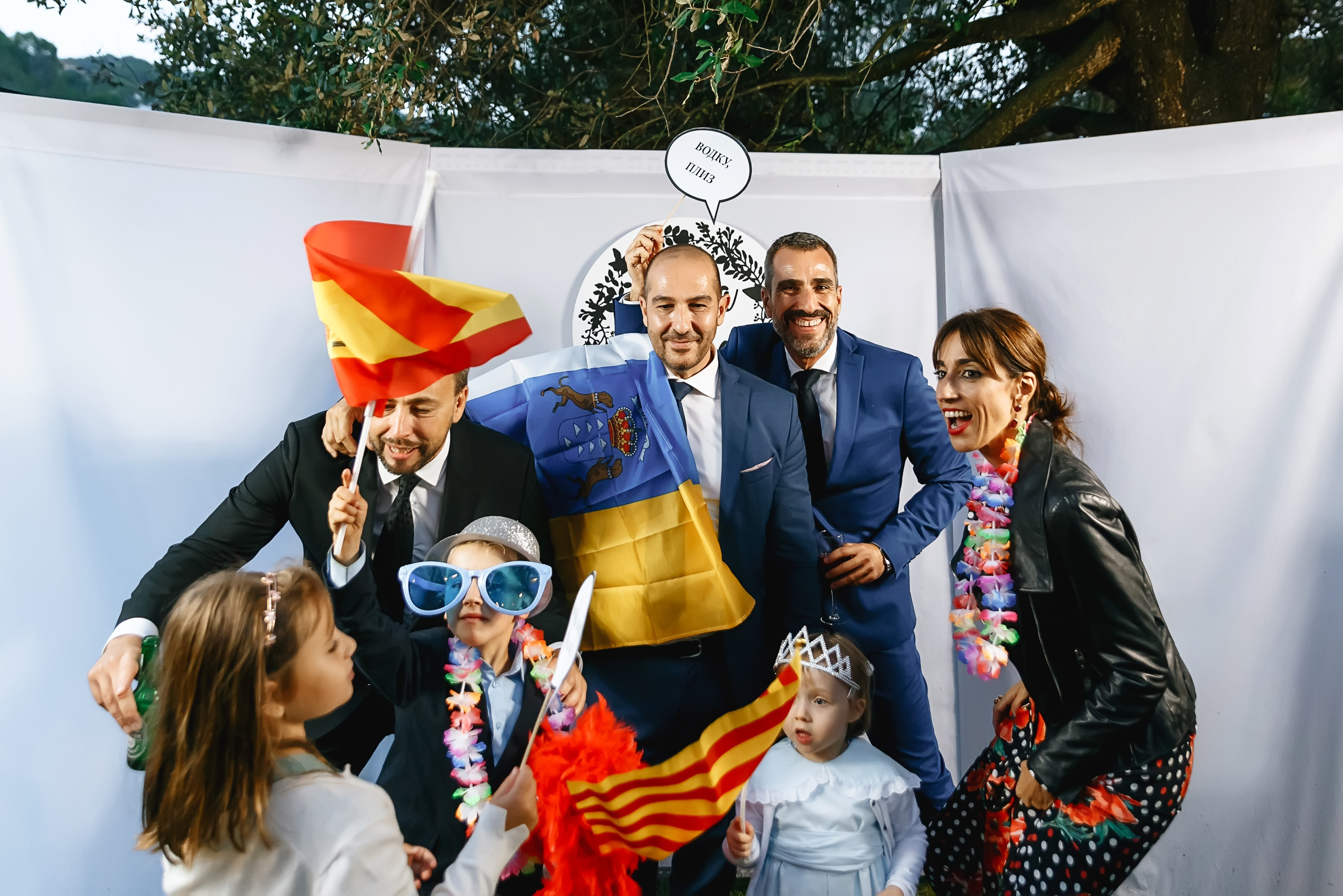 Anna & Miki. Destination photographer in Barcelona, Spain, Europe, Worldwide - Andr