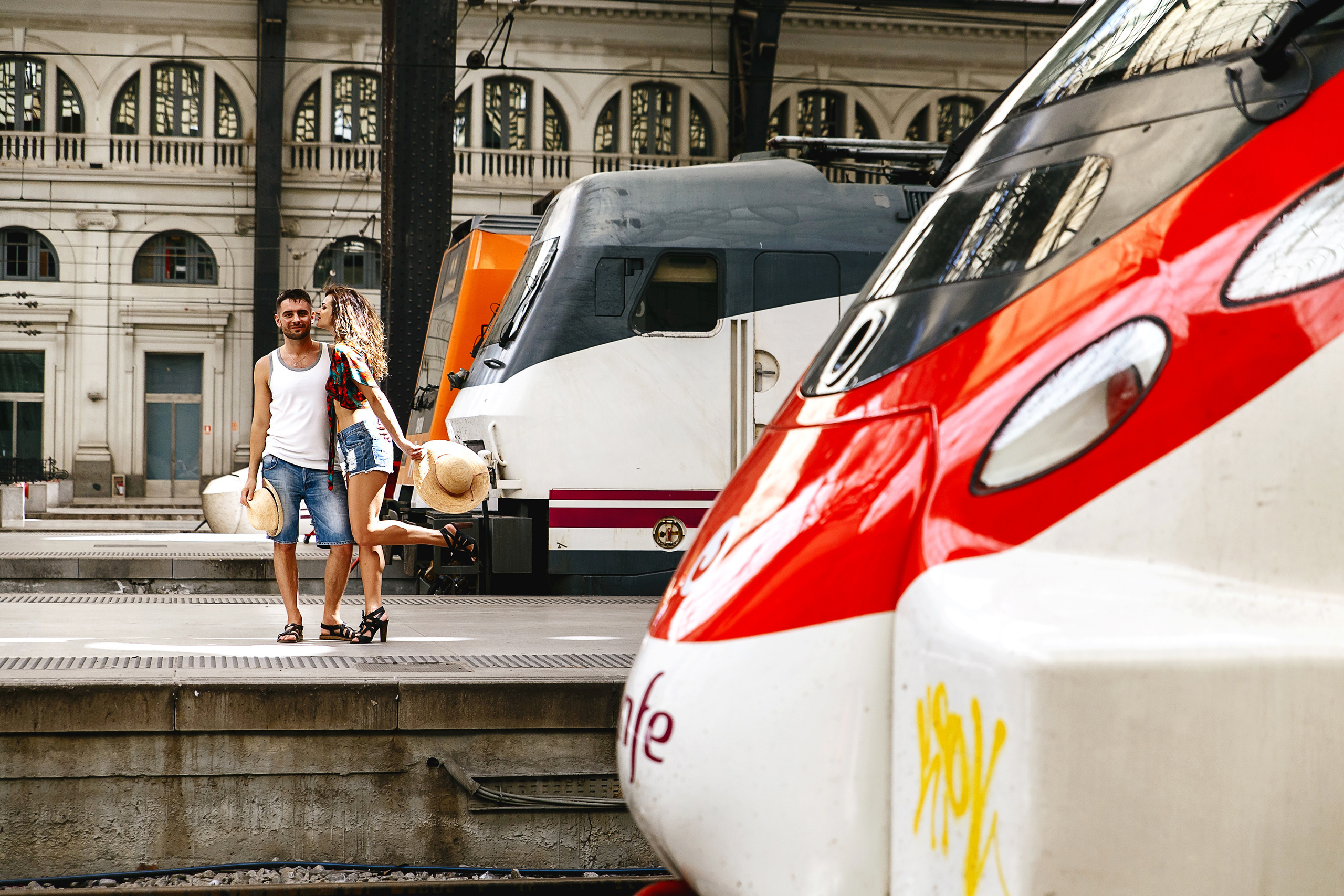 Olya & Jora. Destination photographer in Barcelona, Spain, Europe, Worldwide - Andr