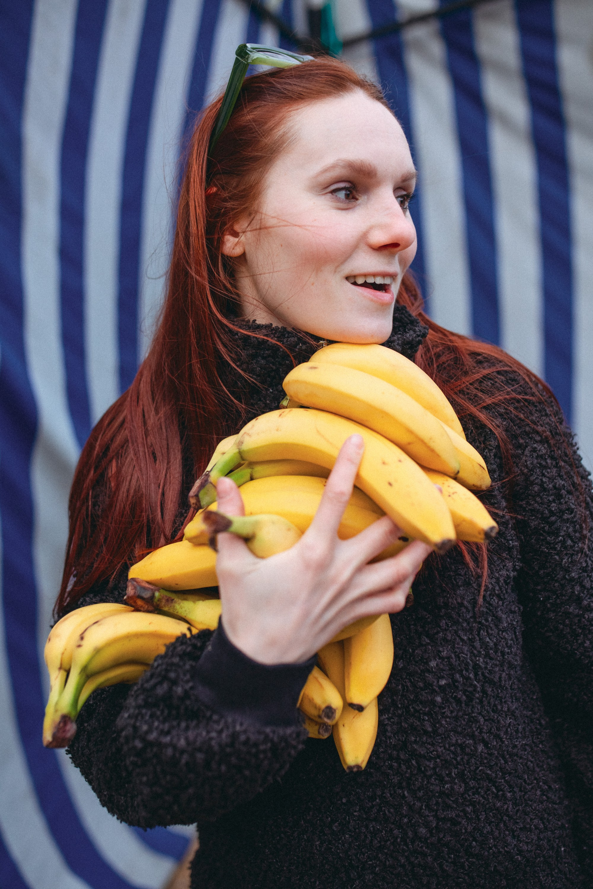 Banaani-Lifestyle -kuvaus. Valokuvaaja Lahti, Helsinki Elena Salonen