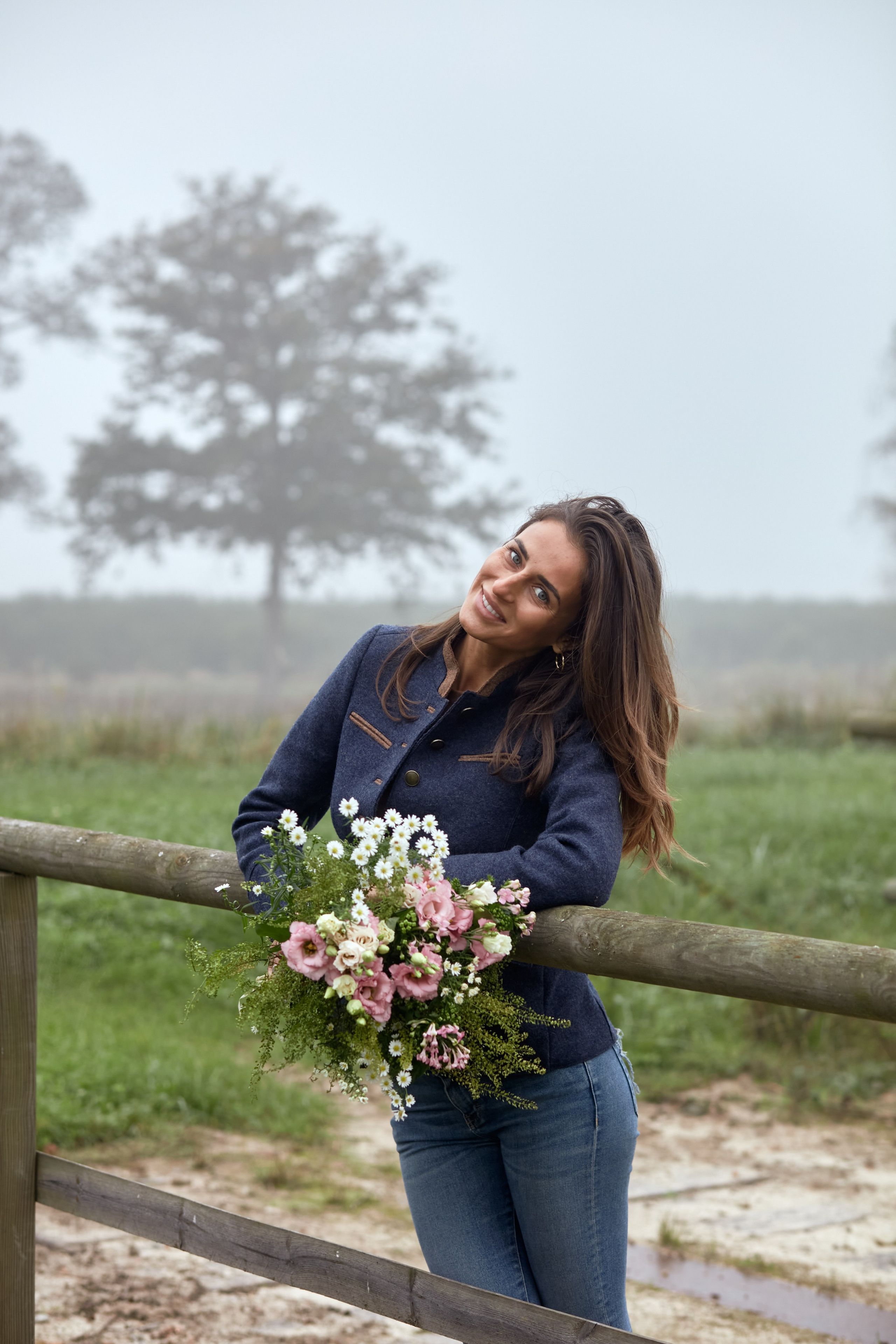 French story. Amazing photo session at a time convenient for you. Y