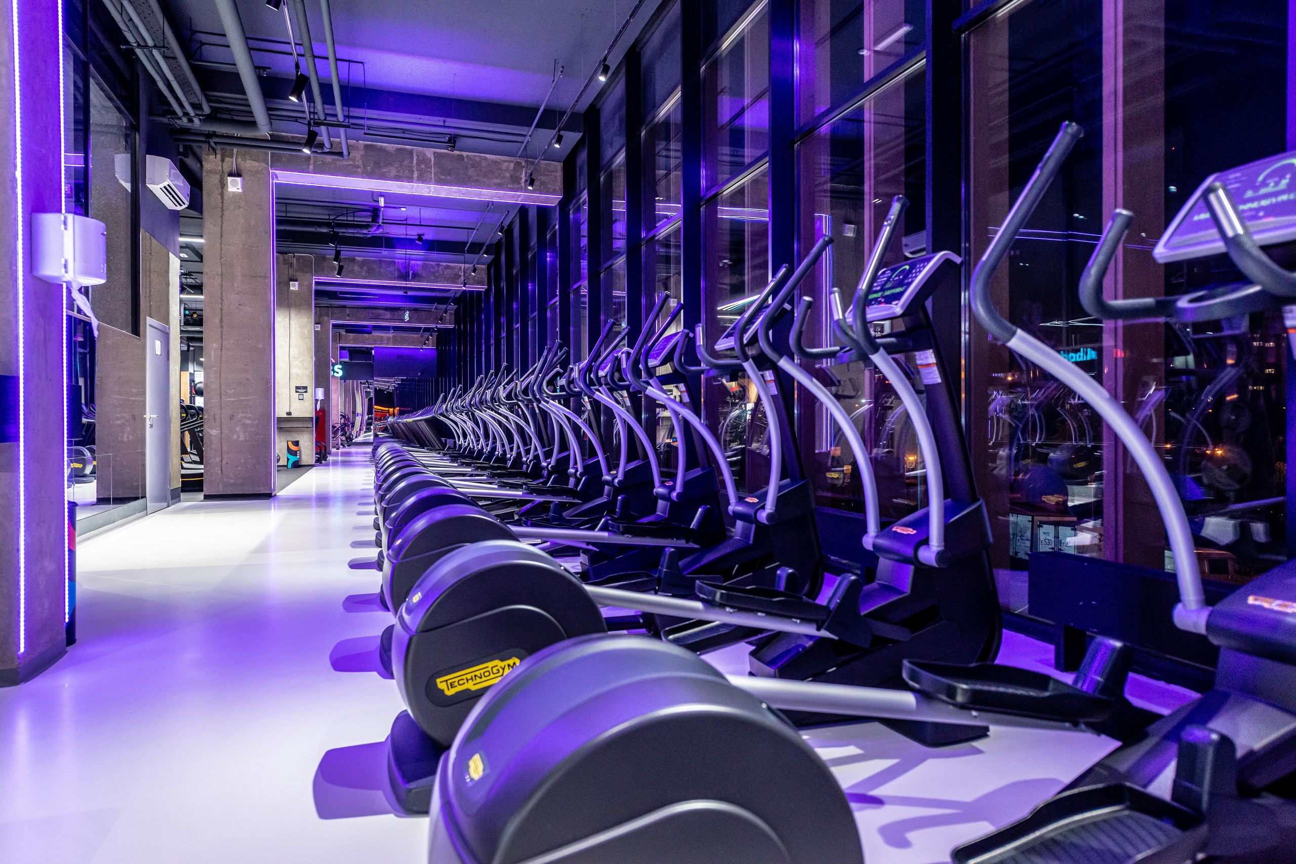 Фитнес-клуб DDX Fitness в Жулебино. ФОТОГРАФ МЕКСИКА КИНТАНА-РОО