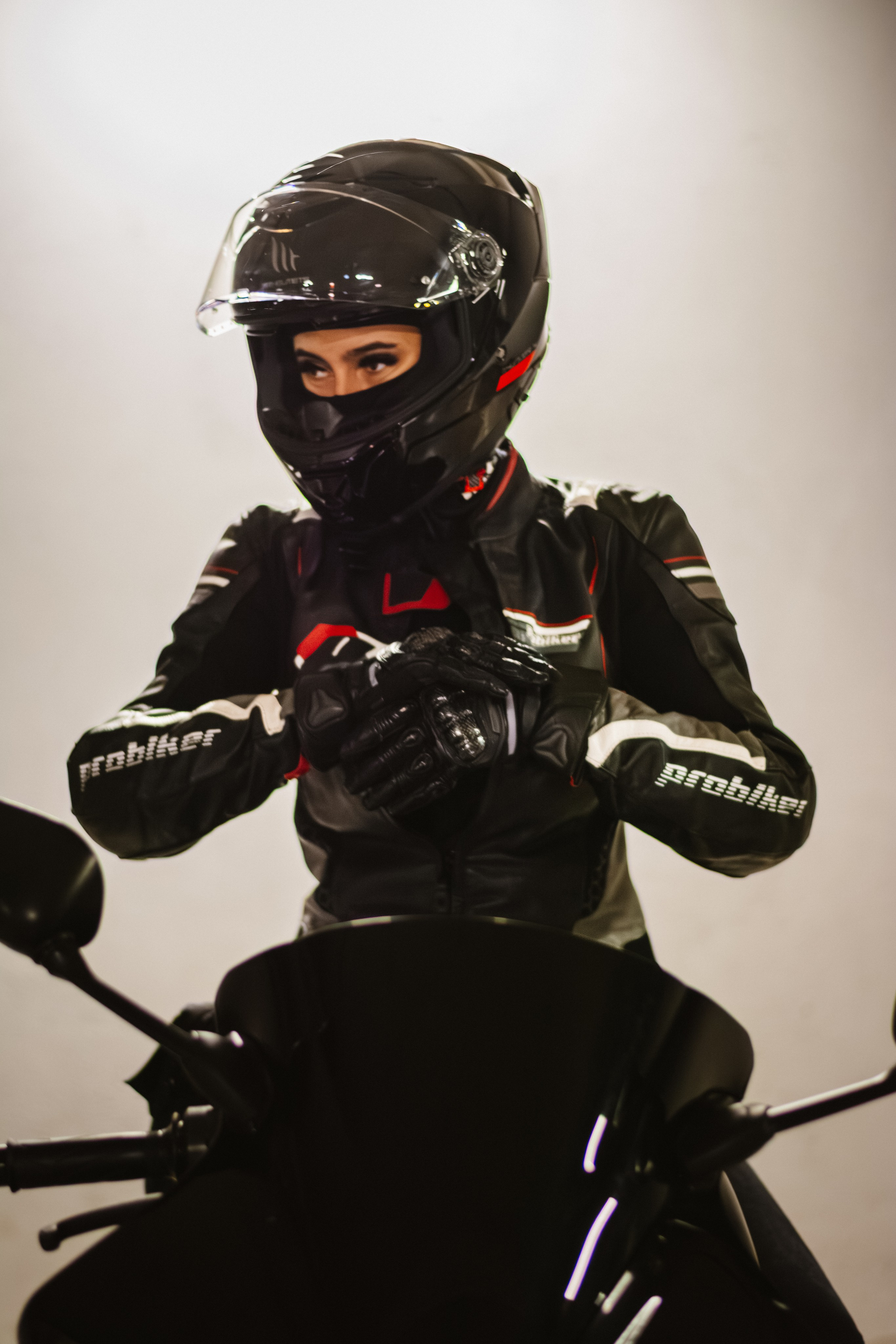 Yamaha R6. Johnnyshoots