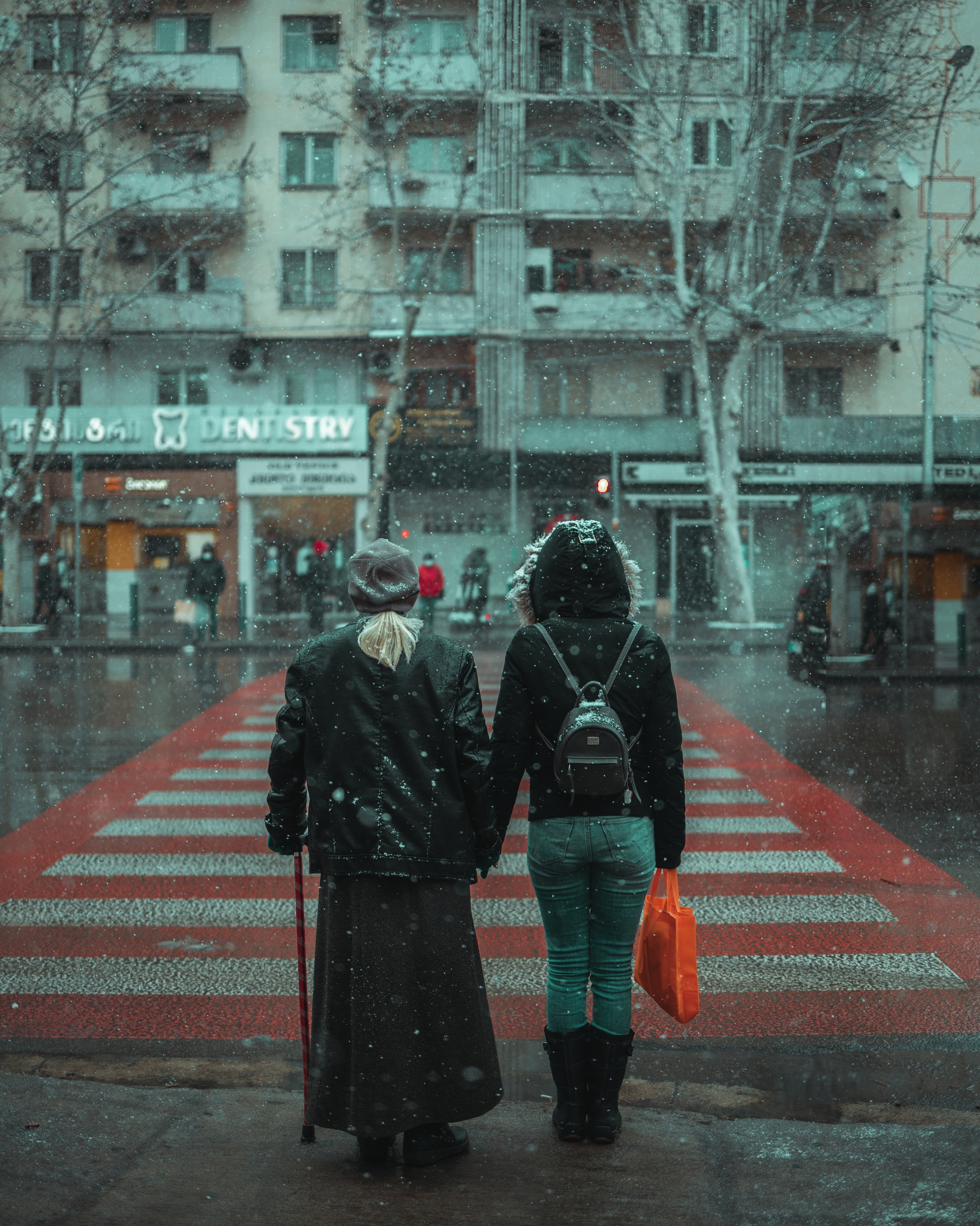 T B I L I S I. Bspander