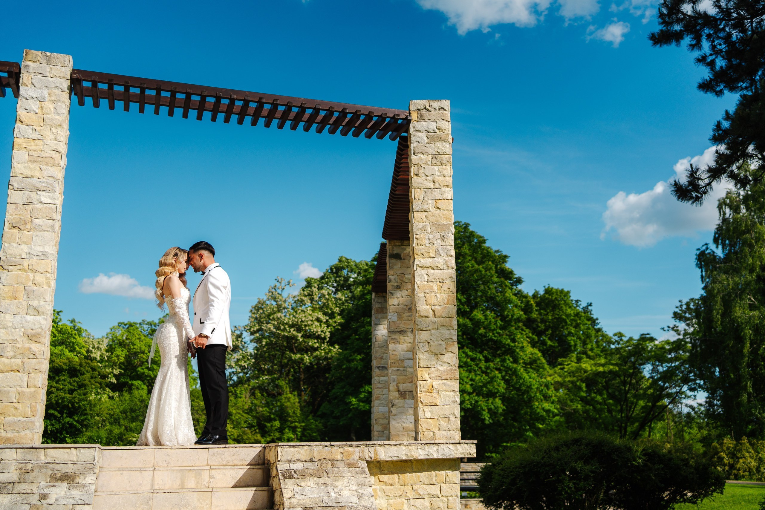 Catalin & Alexandra. Ionut Cimpoes FOTOGRAF