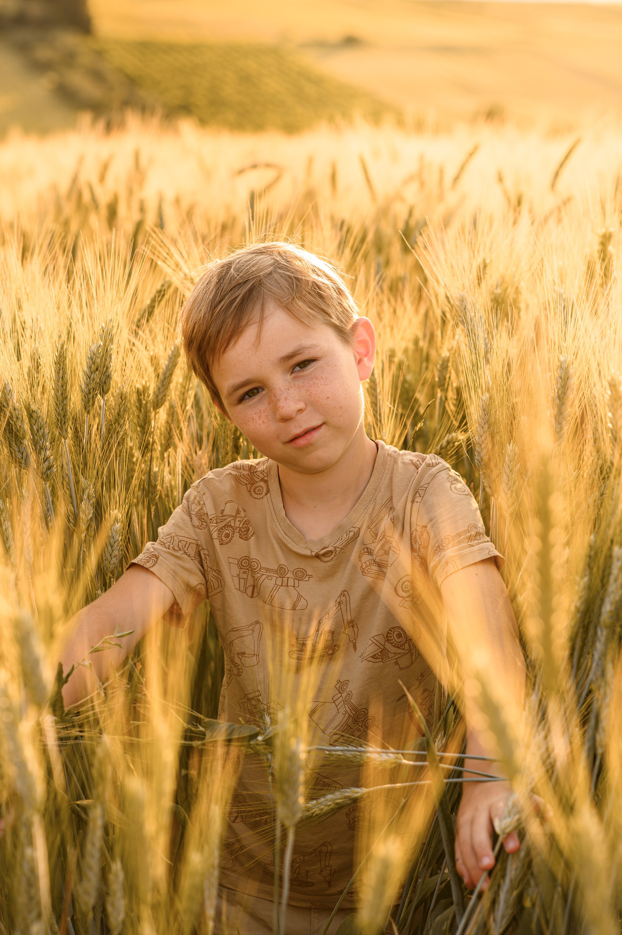 Wheat fields. Семейная, детская, портретная и предметная фотосъемка в Салониках