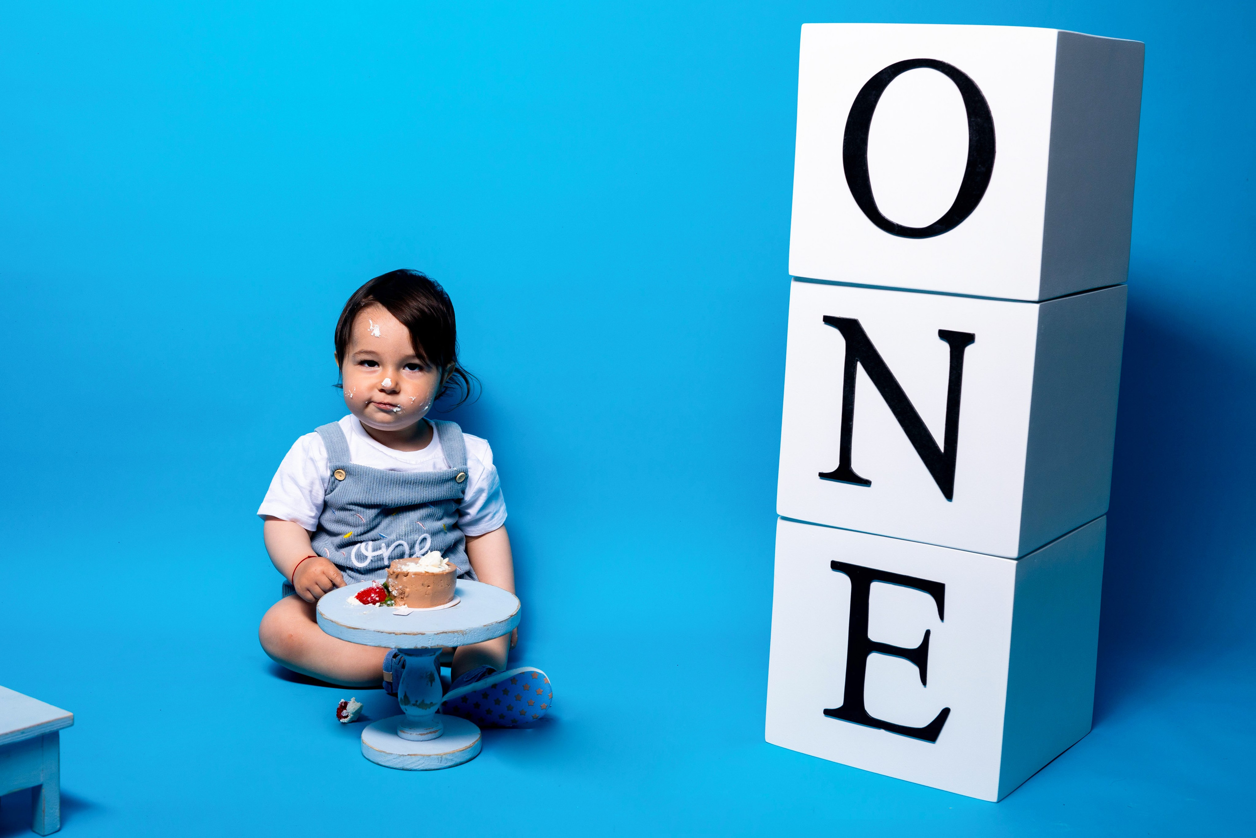 Studio. Dream Studio Galați – ședințe foto profesionale pentru familie, portrete și evenimente