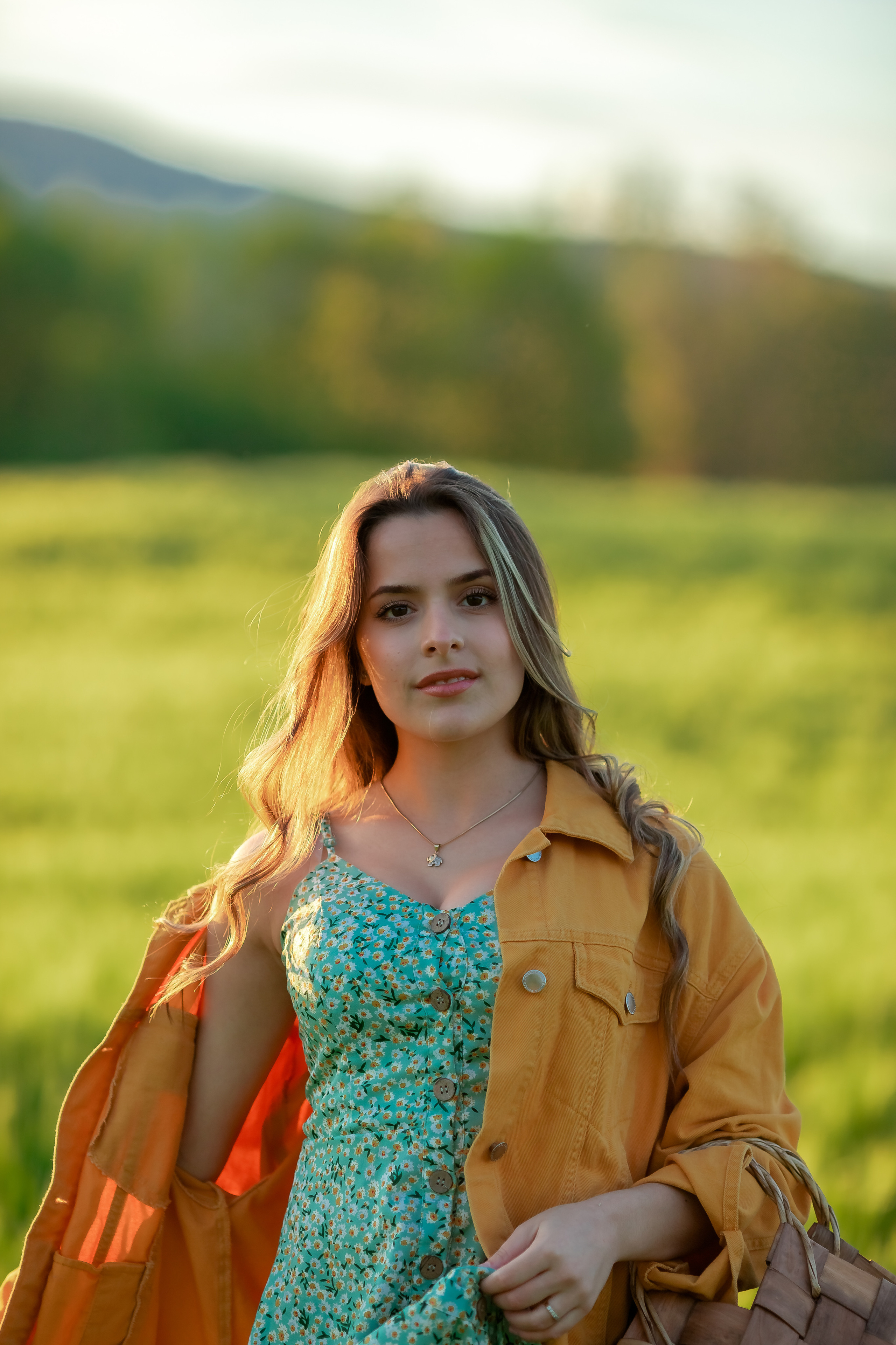 Фотосесия в полето. Фотограф Ирина Йотова