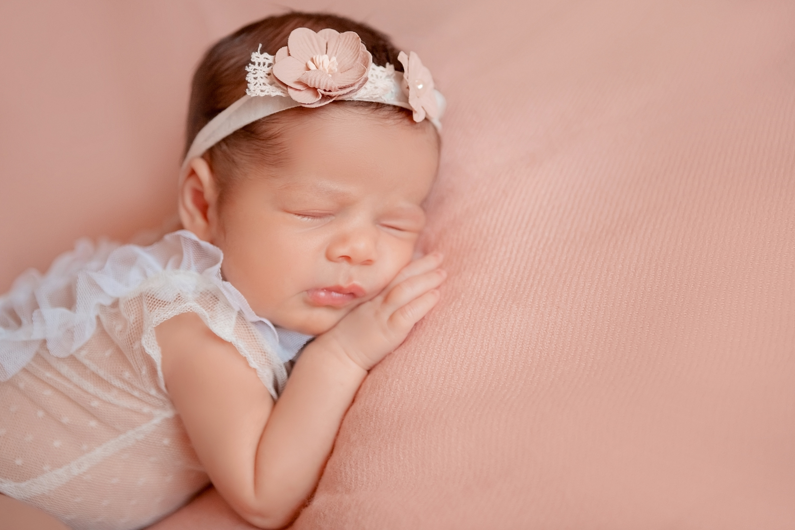 Newborn. Фотограф Ирина Йотова