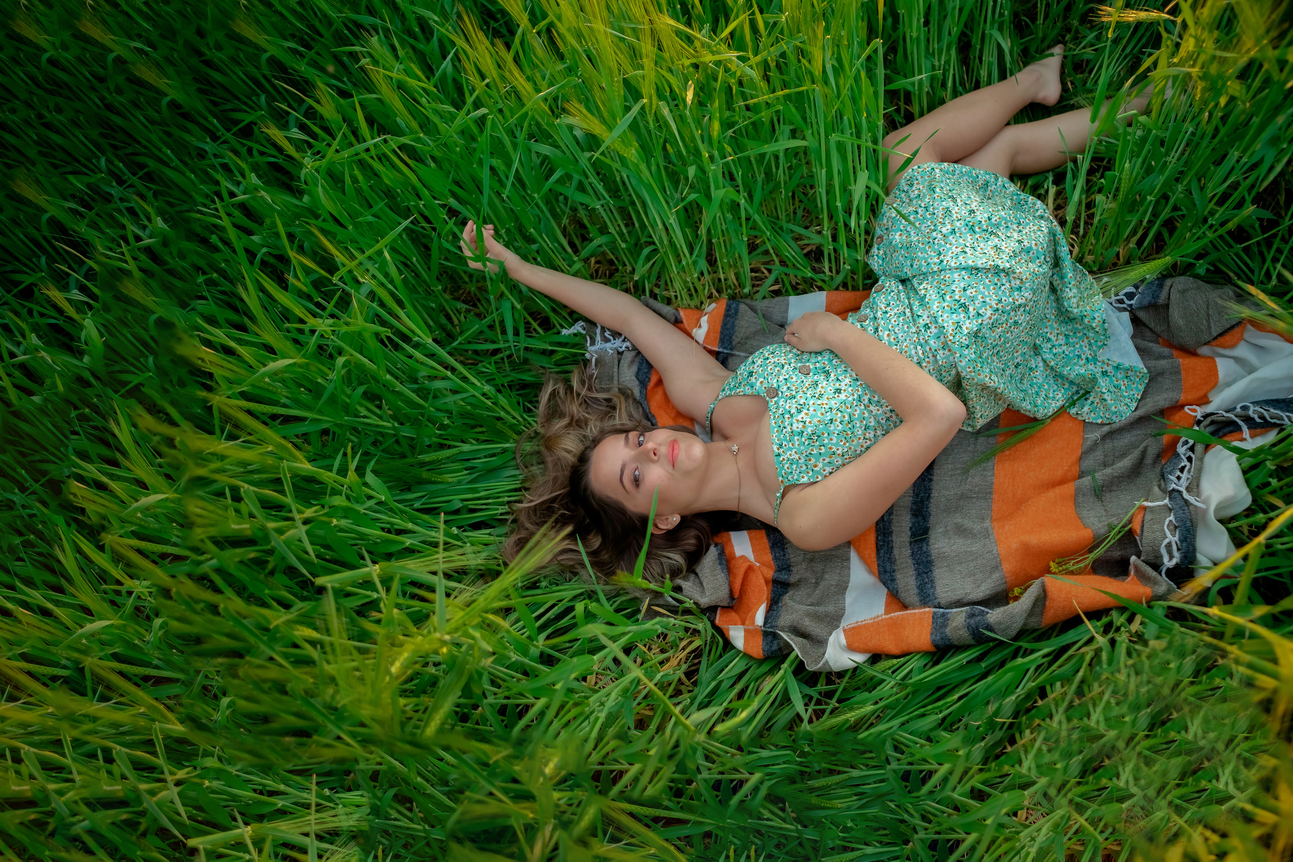 Фотосесия в полето. Фотограф Ирина Йотова