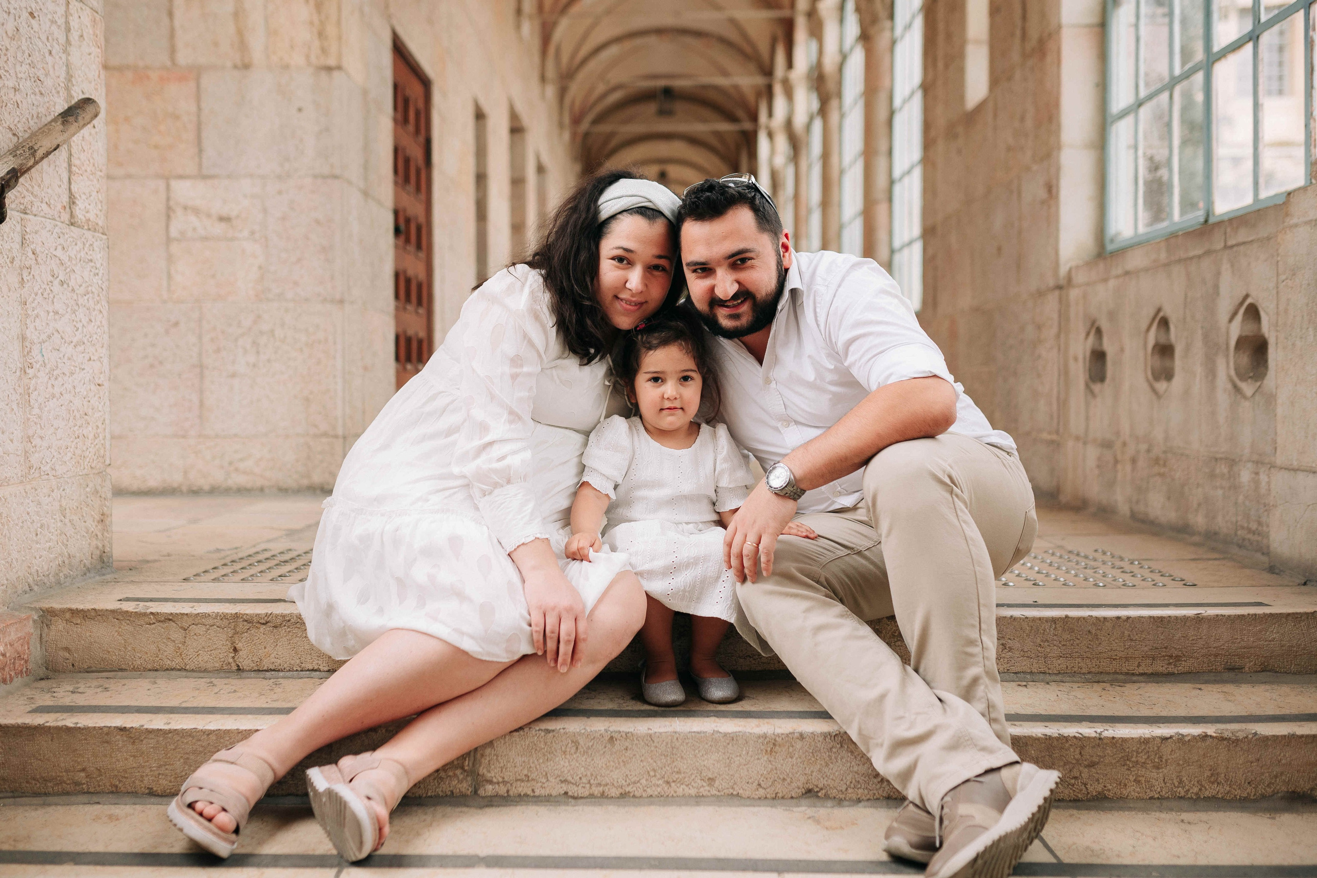 EXPECTING A BABY, JERUSALEM. PHOTOGRAPHER IN ISRAEL
