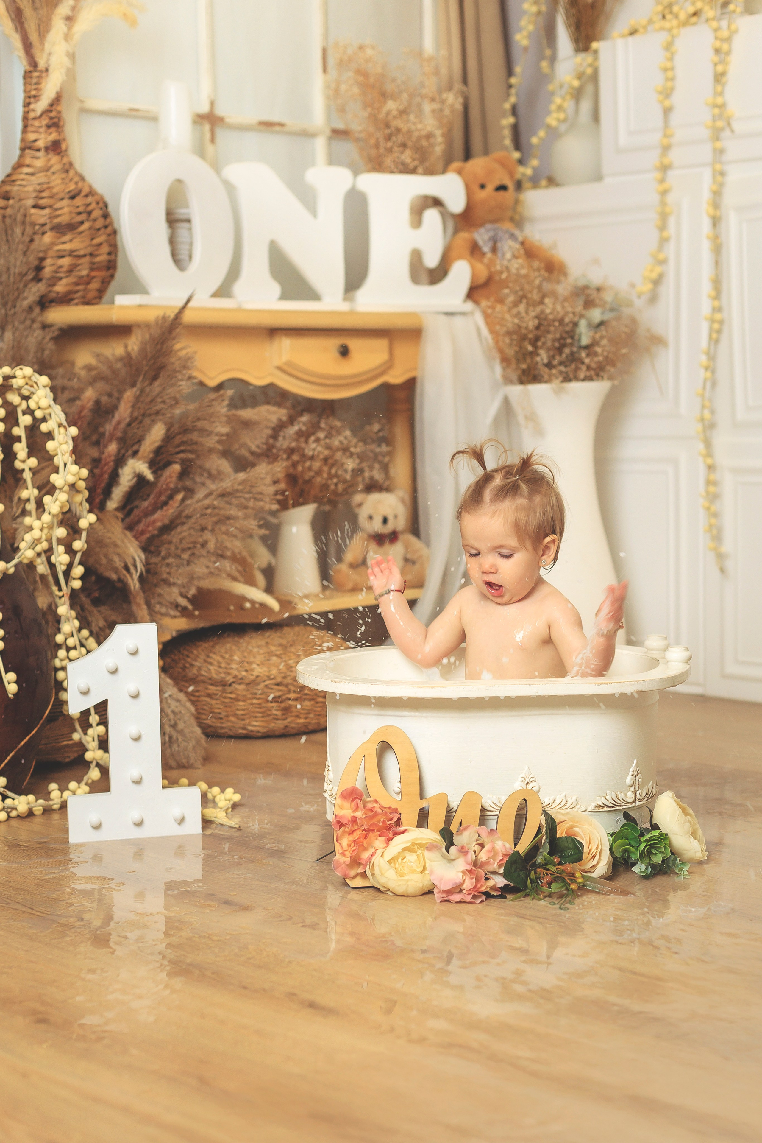 Smash the Cake - Un an de iubire in imagini. Elena Mascan – Fotograf newborn, maternitate, portret, smash the cake & branding personal | La Femme Studio Photograpy|Constanţa