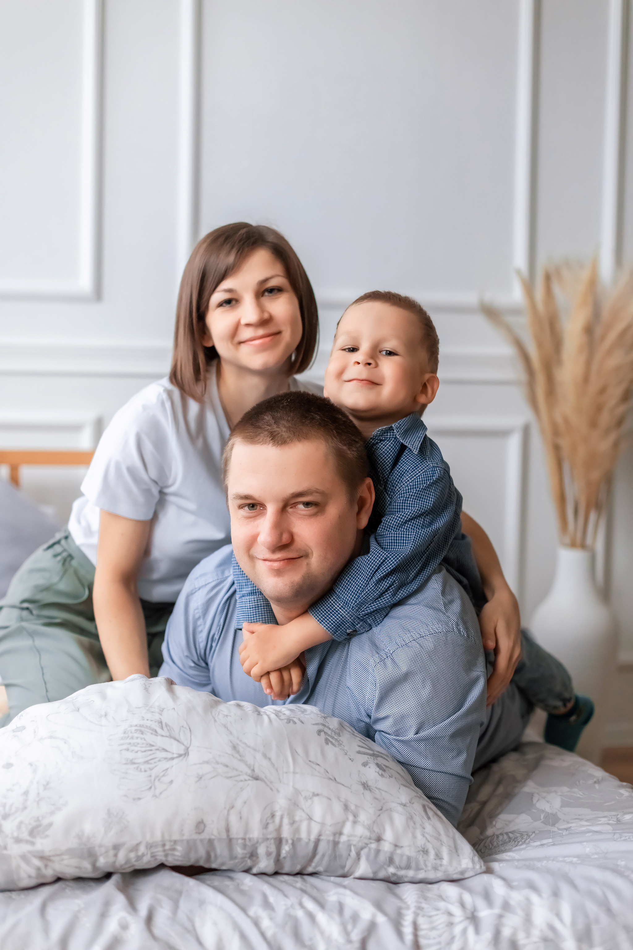 Family photo shoots in Israel. Family photographer in Haifa