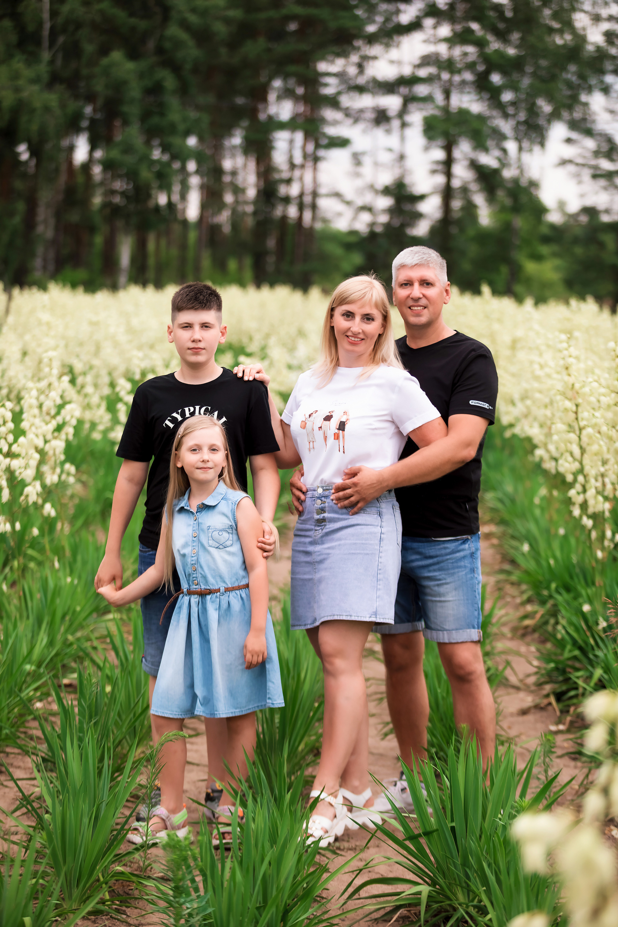 Family photo shoots in Israel. Family photographer in Haifa