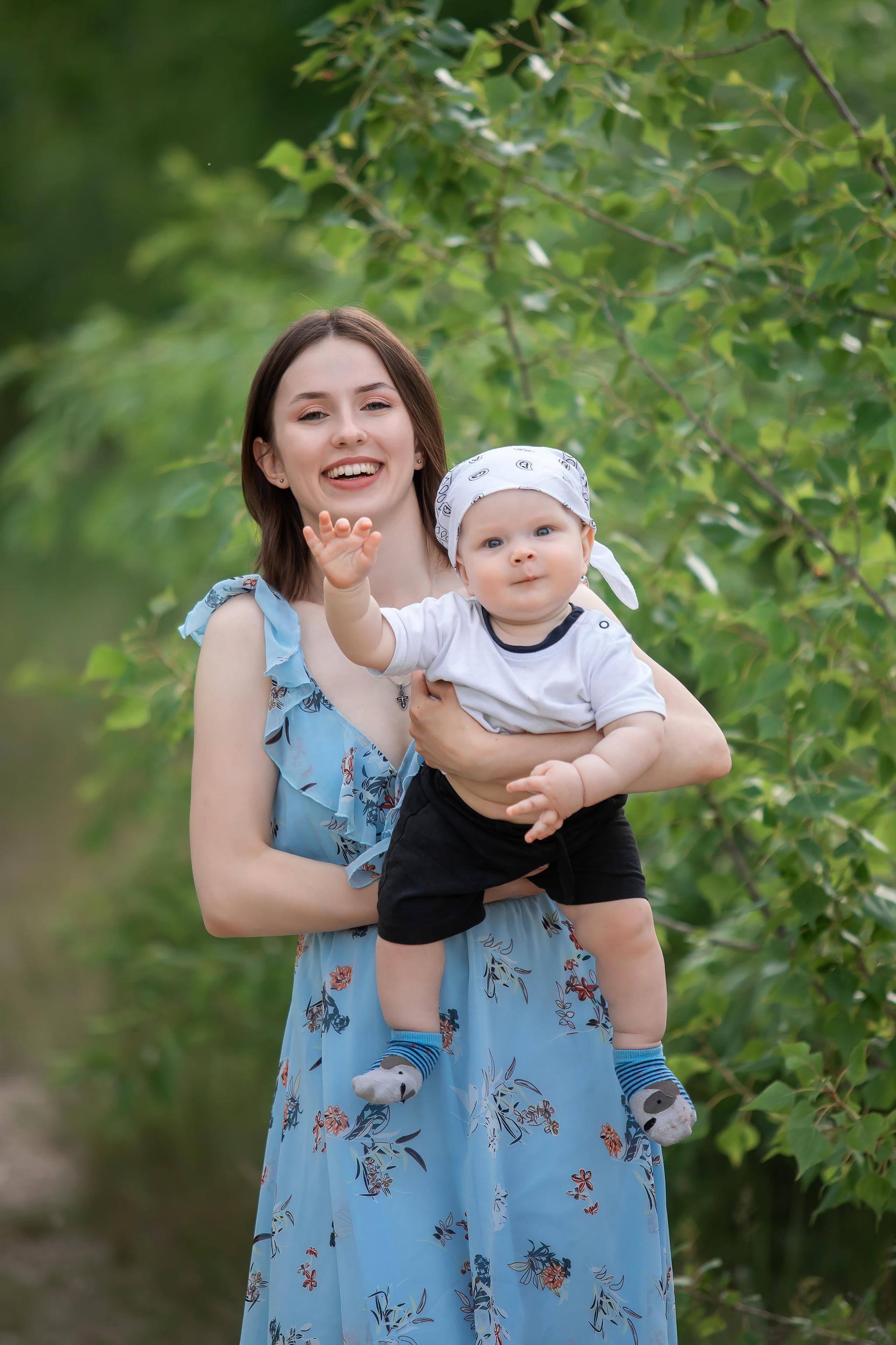 Family photo shoots in Israel. Family photographer in Haifa