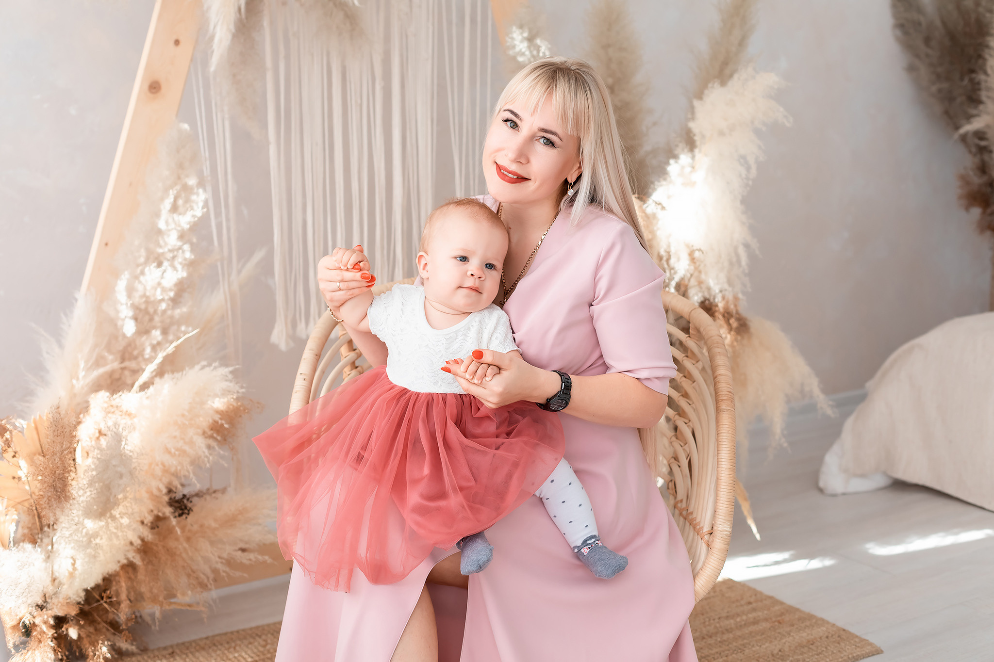 Family photo shoots in Israel. Family photographer in Haifa