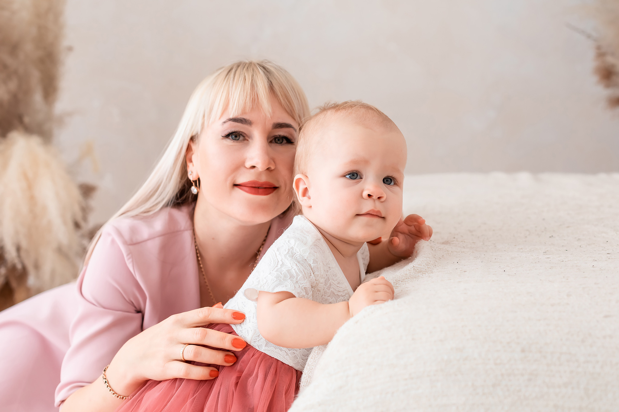 Family photo shoots in Israel. Family photographer in Haifa