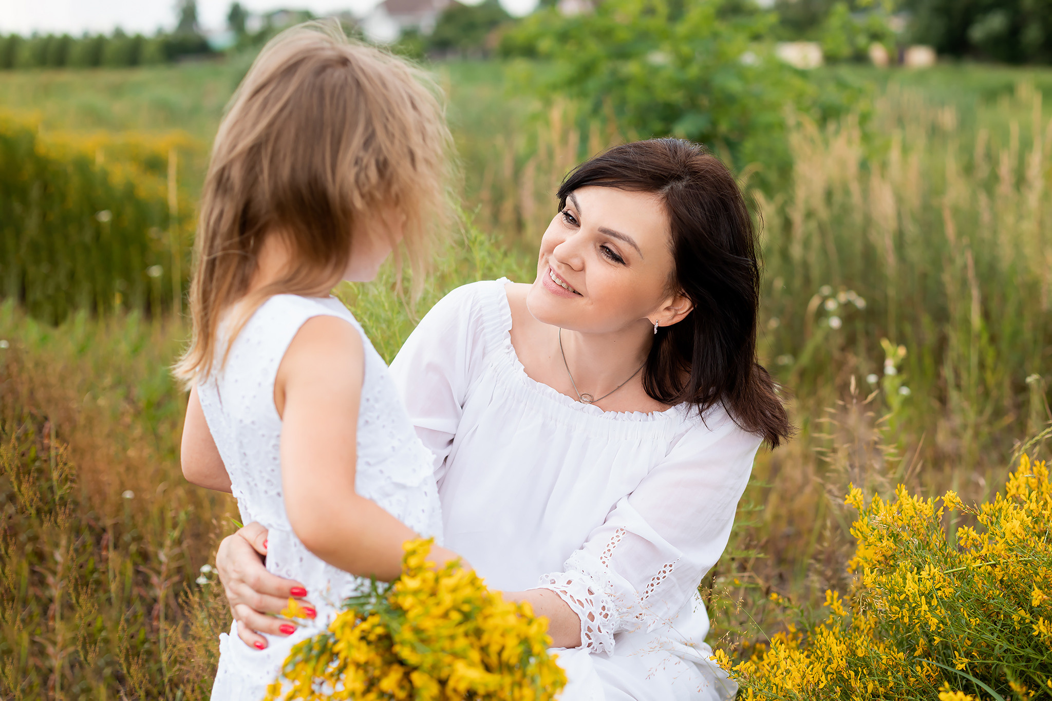 family photo shoot in nature