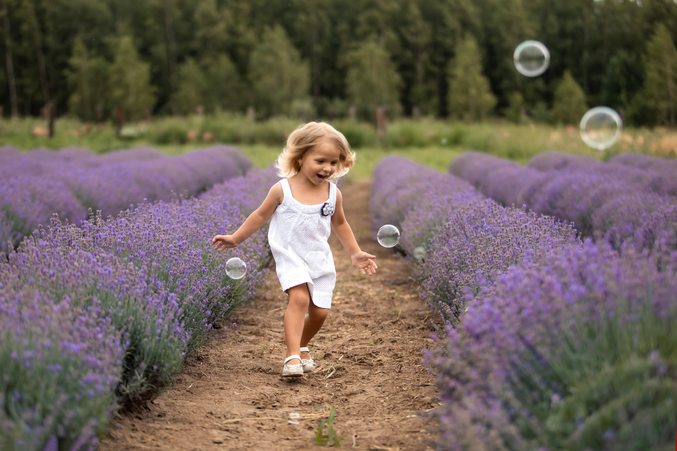 Children's photo shoots in Israel. Children's photographer in Haifa