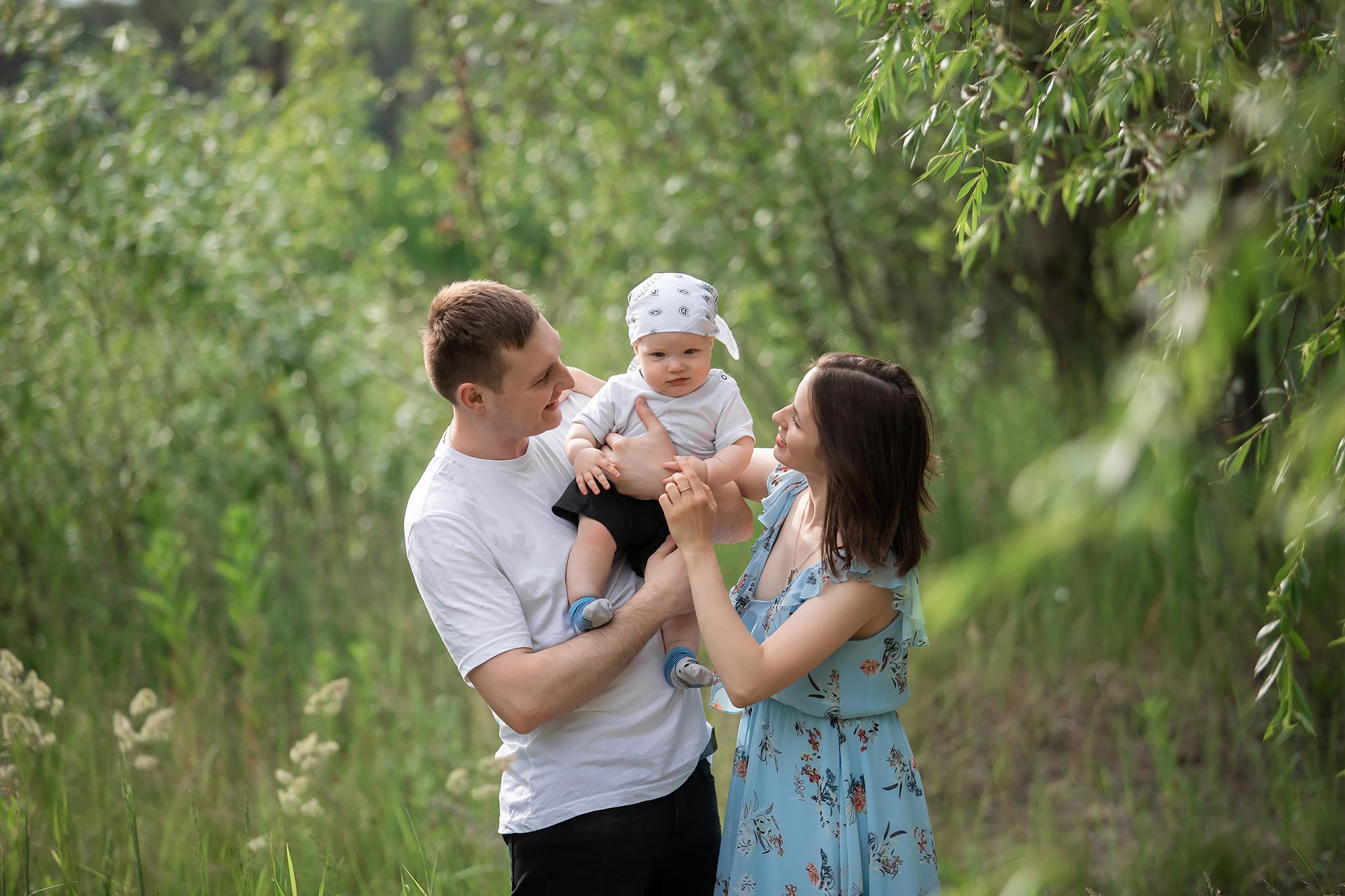 Family photo shoots in Israel. Family photographer in Haifa