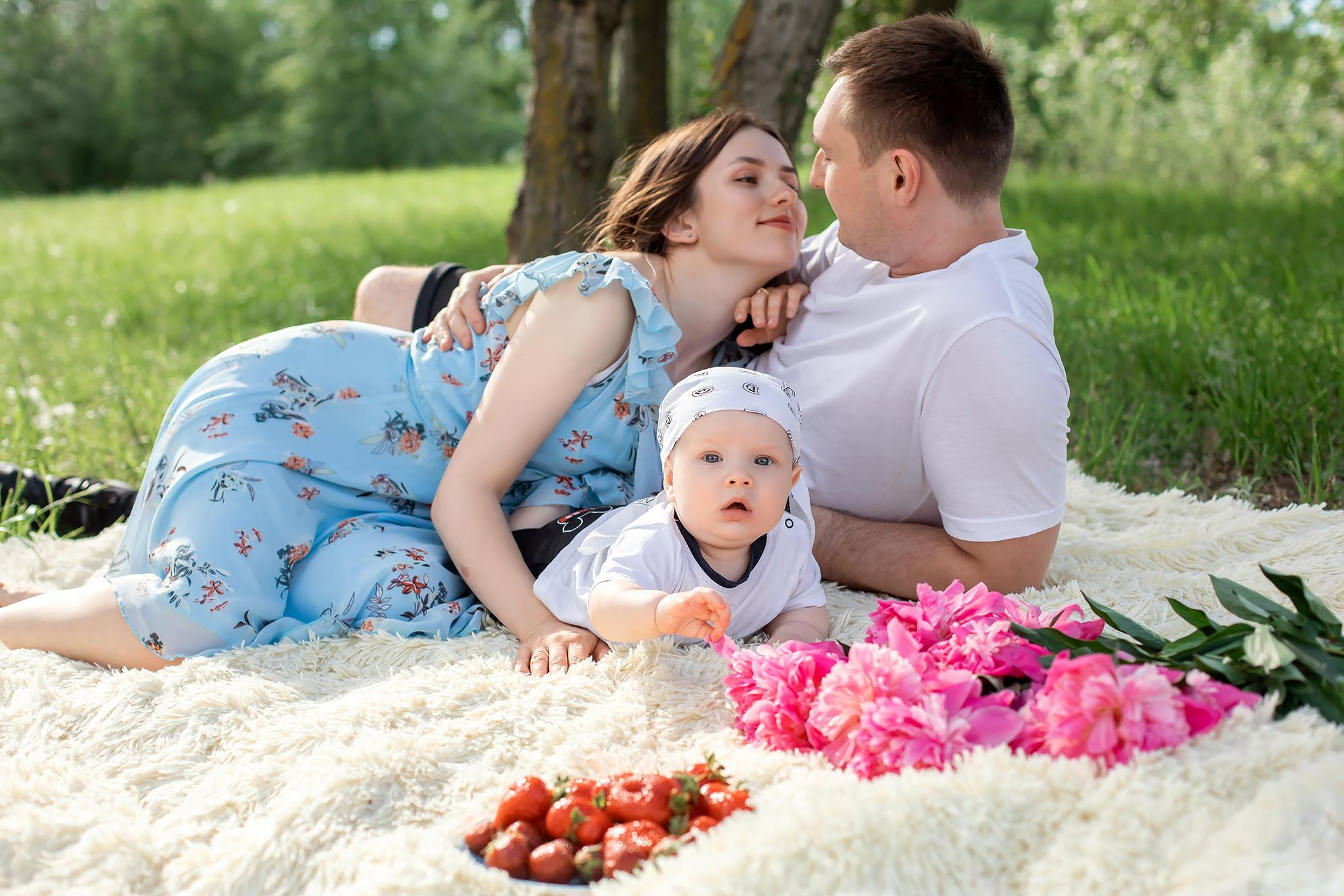 Family photo shoots in Israel. Family photographer in Haifa