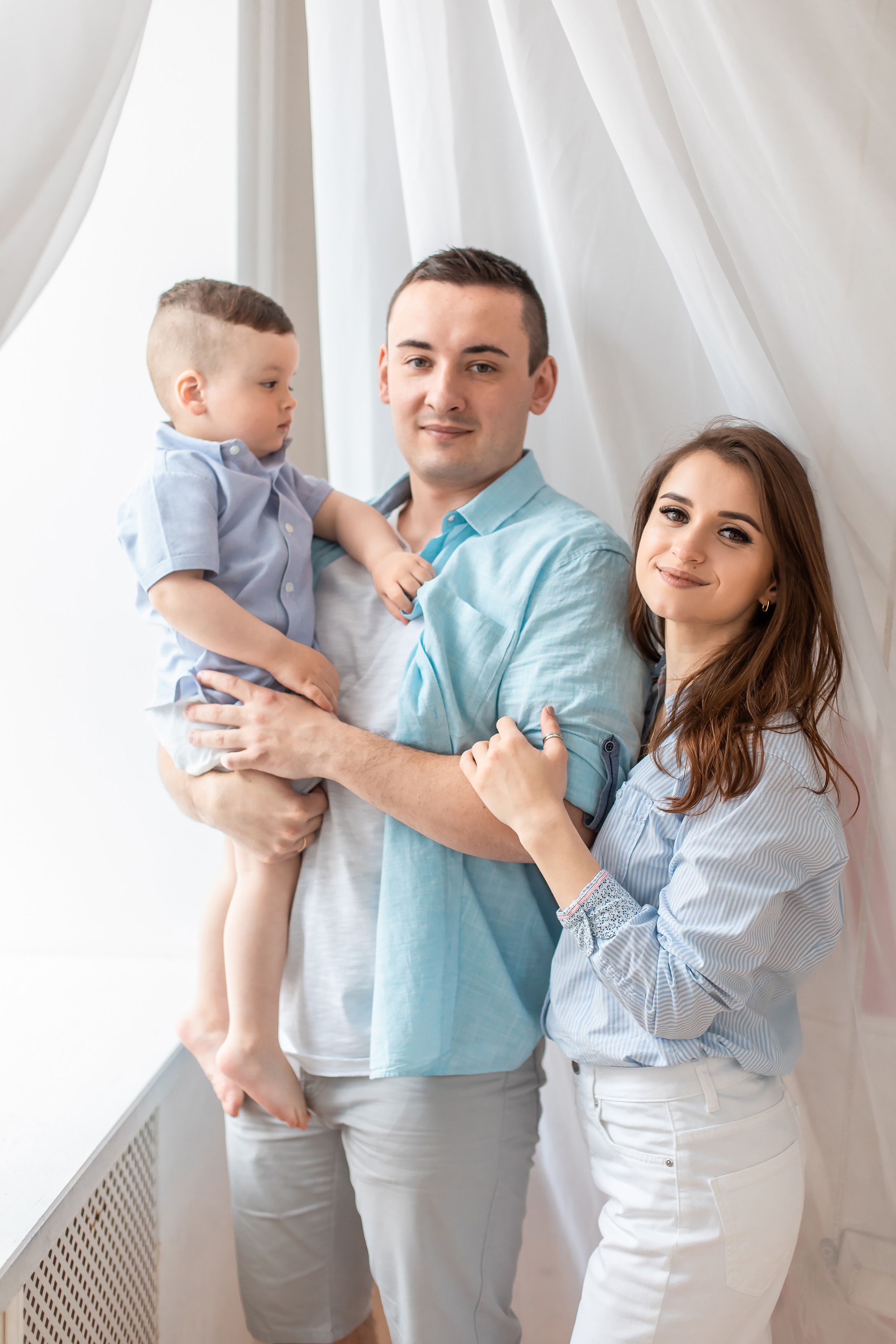 Family photo shoots in Israel. Family photographer in Haifa