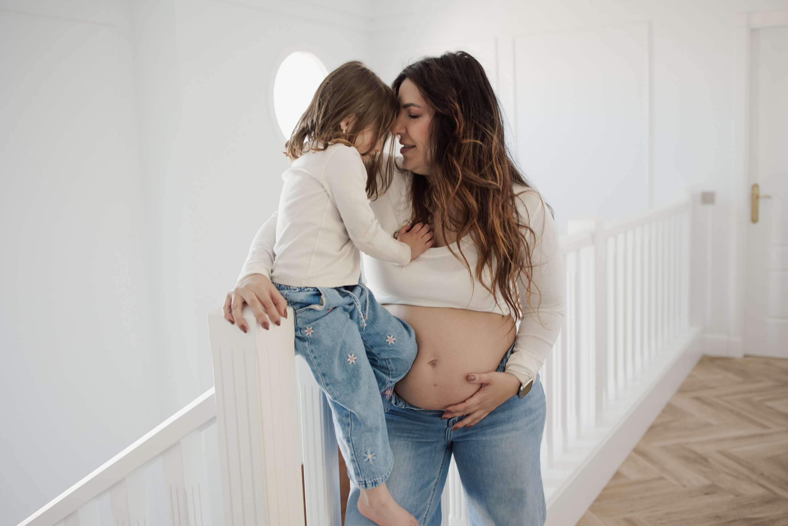 Una casa llena de amor, y otro poquito más en camino. Sonialibelulafotografia