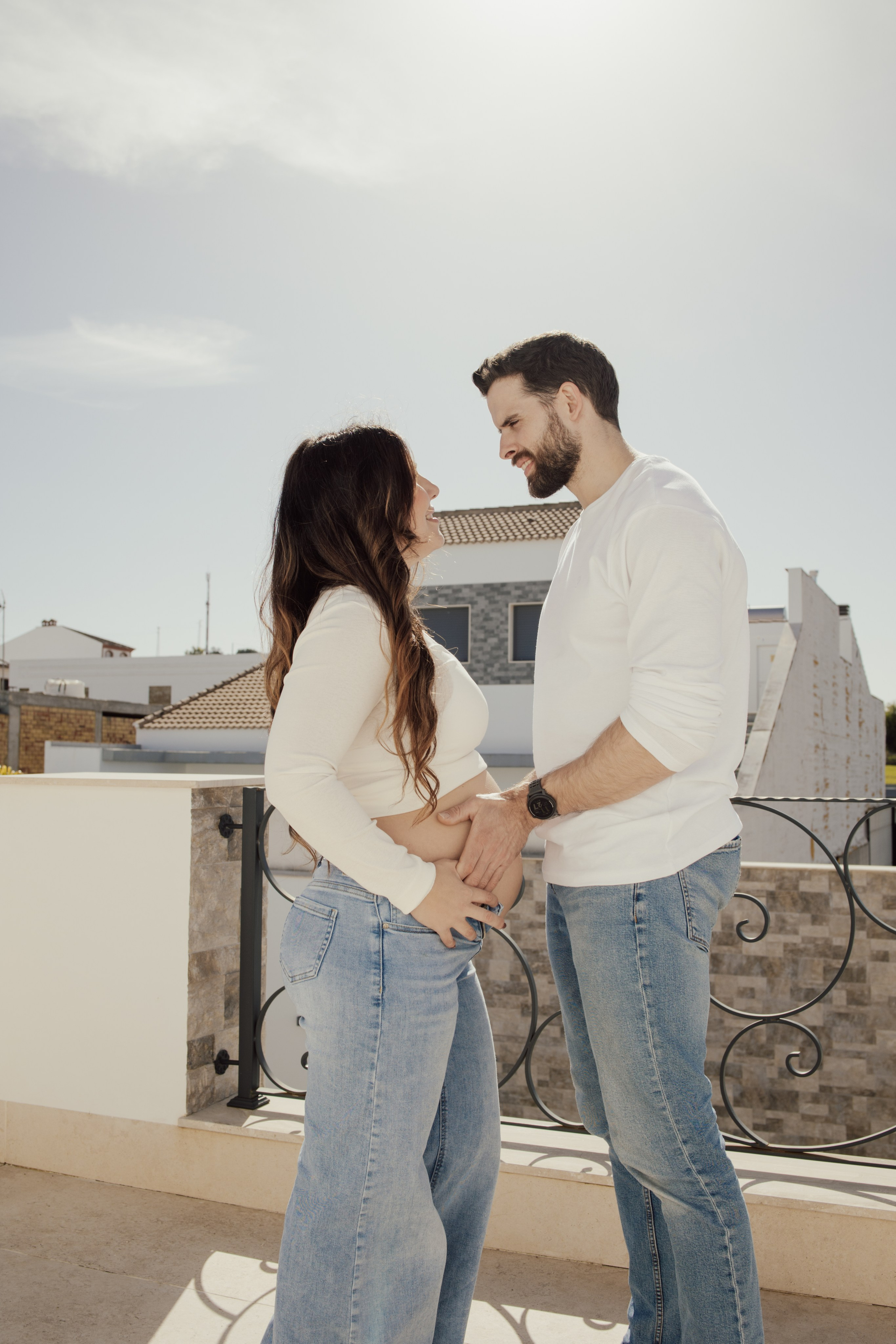 Una casa llena de amor, y otro poquito más en camino. Sonialibelulafotografia
