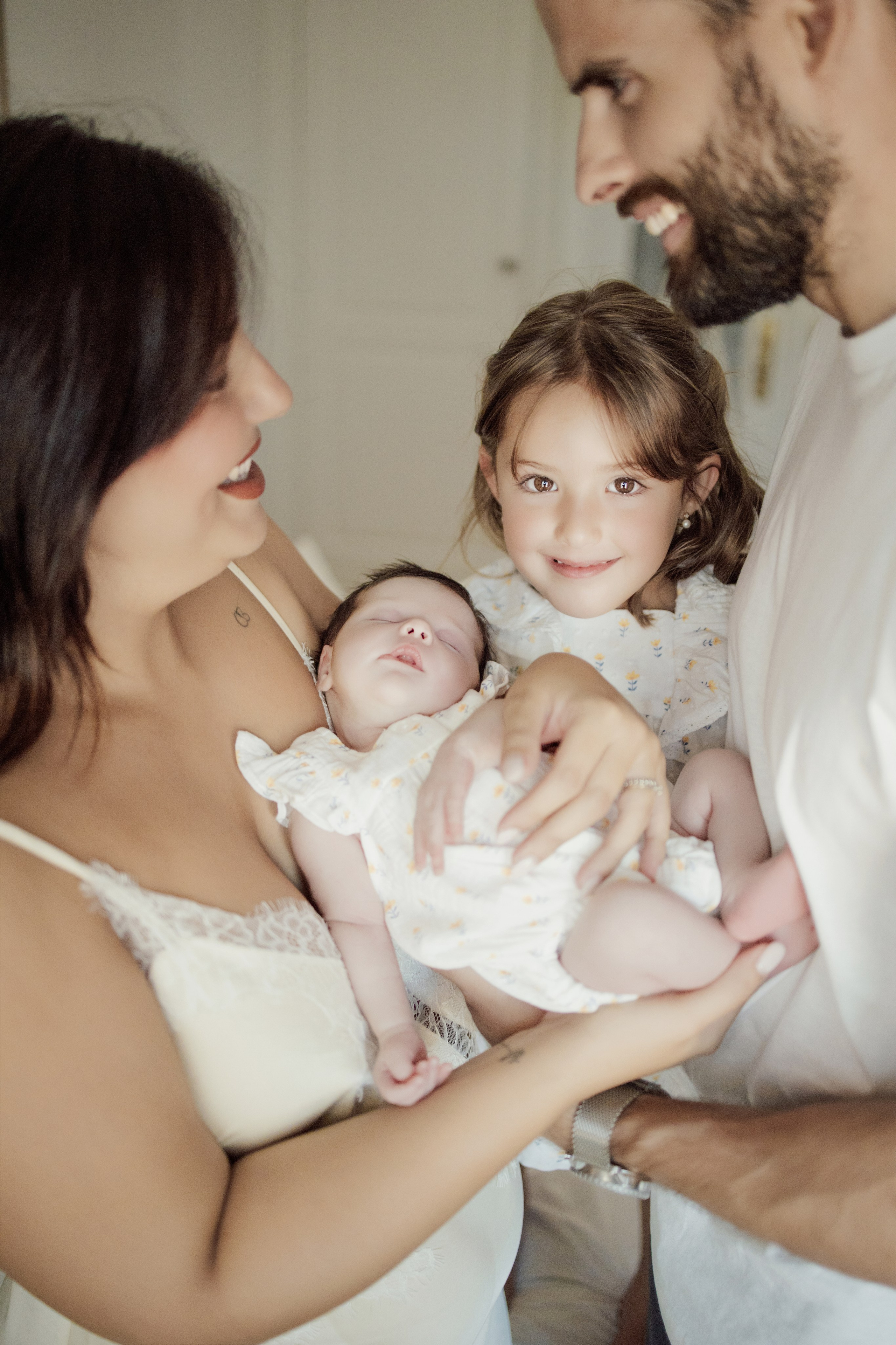 Maira, por fin en casa. Sonialibelulafotografia