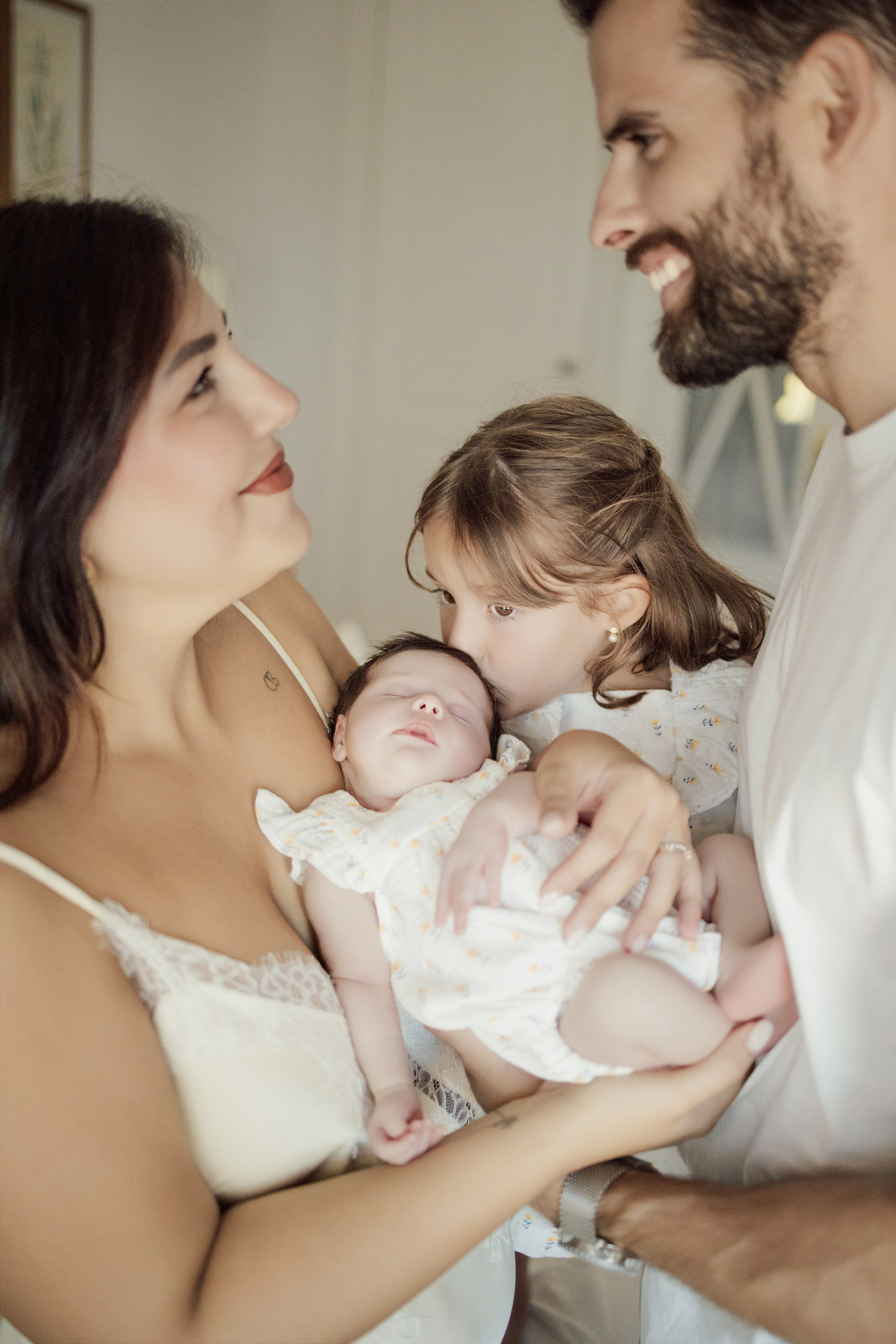 Maira, por fin en casa. Sonialibelulafotografia