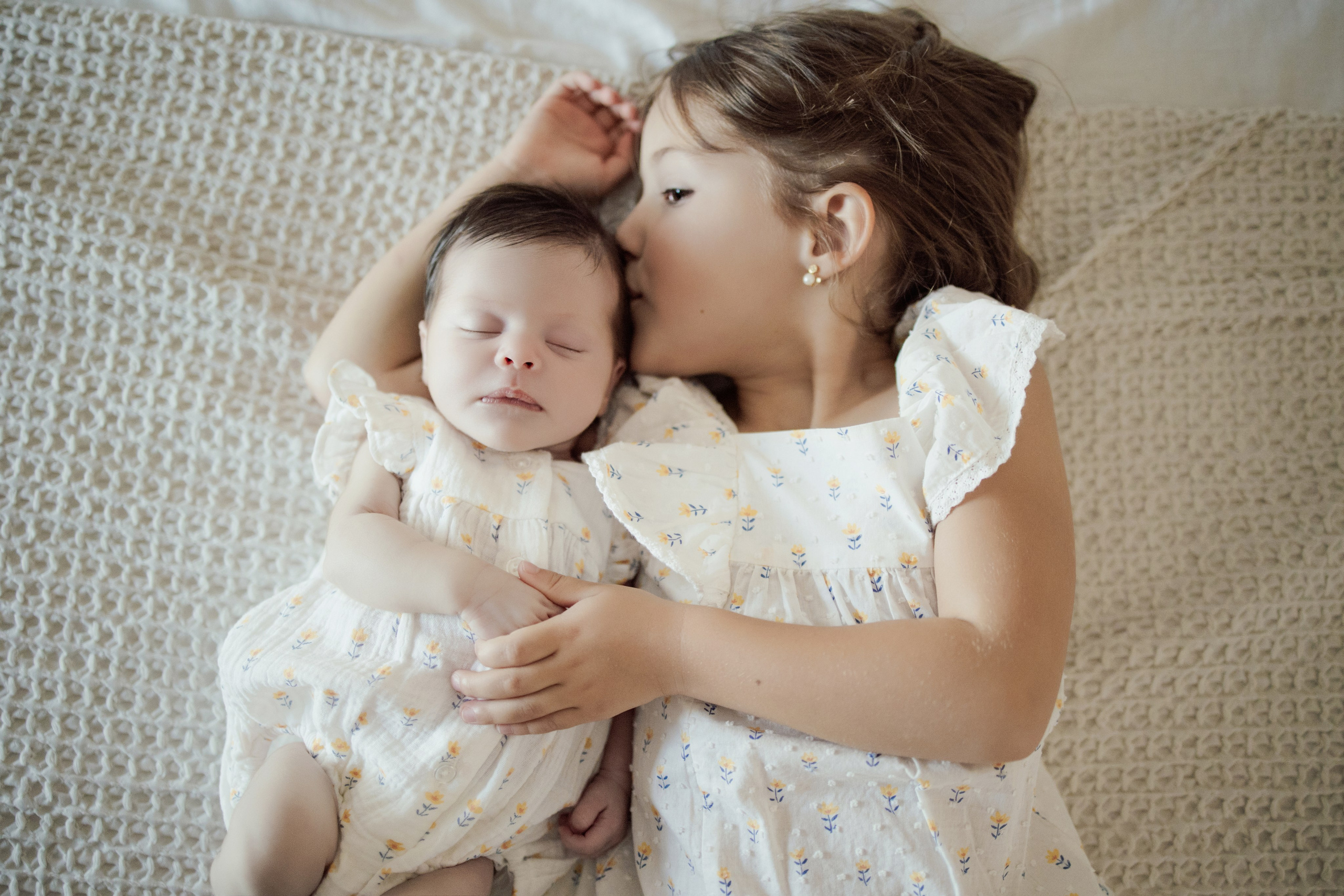 Maira, por fin en casa. Sonialibelulafotografia